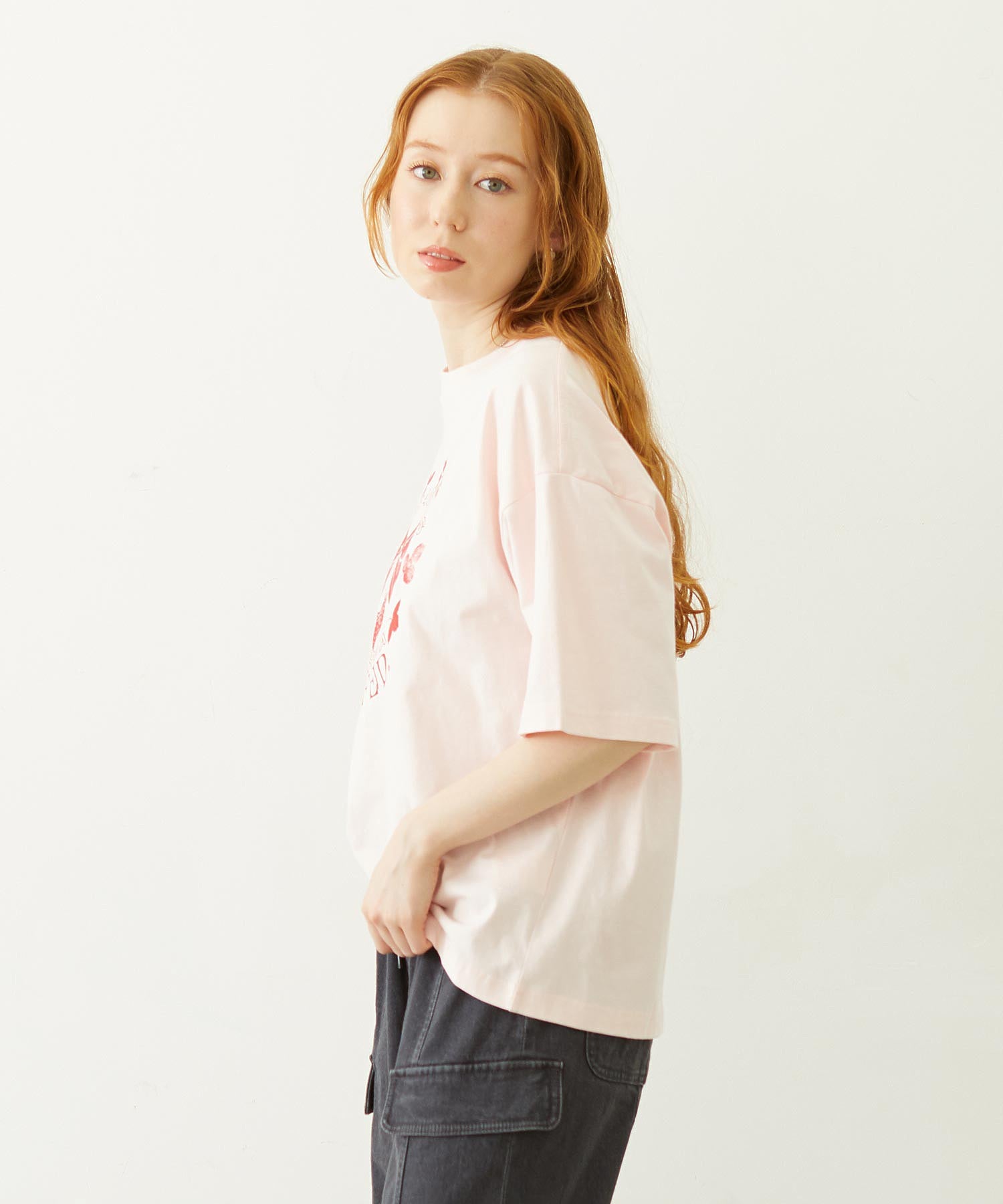 WATERCOLOR STRAWBERRY WIDE S/S TEE