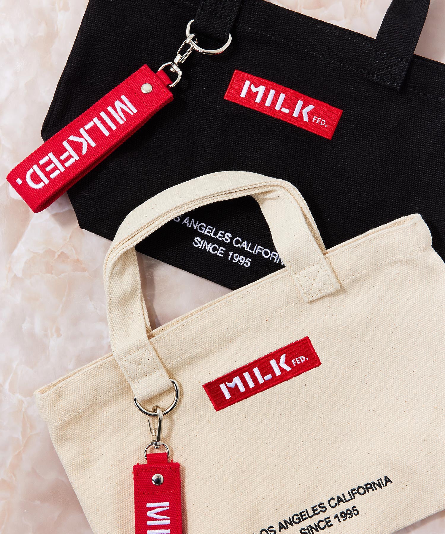 BAR AND UNDER LOGO LUNCH TOTE MILKFED.