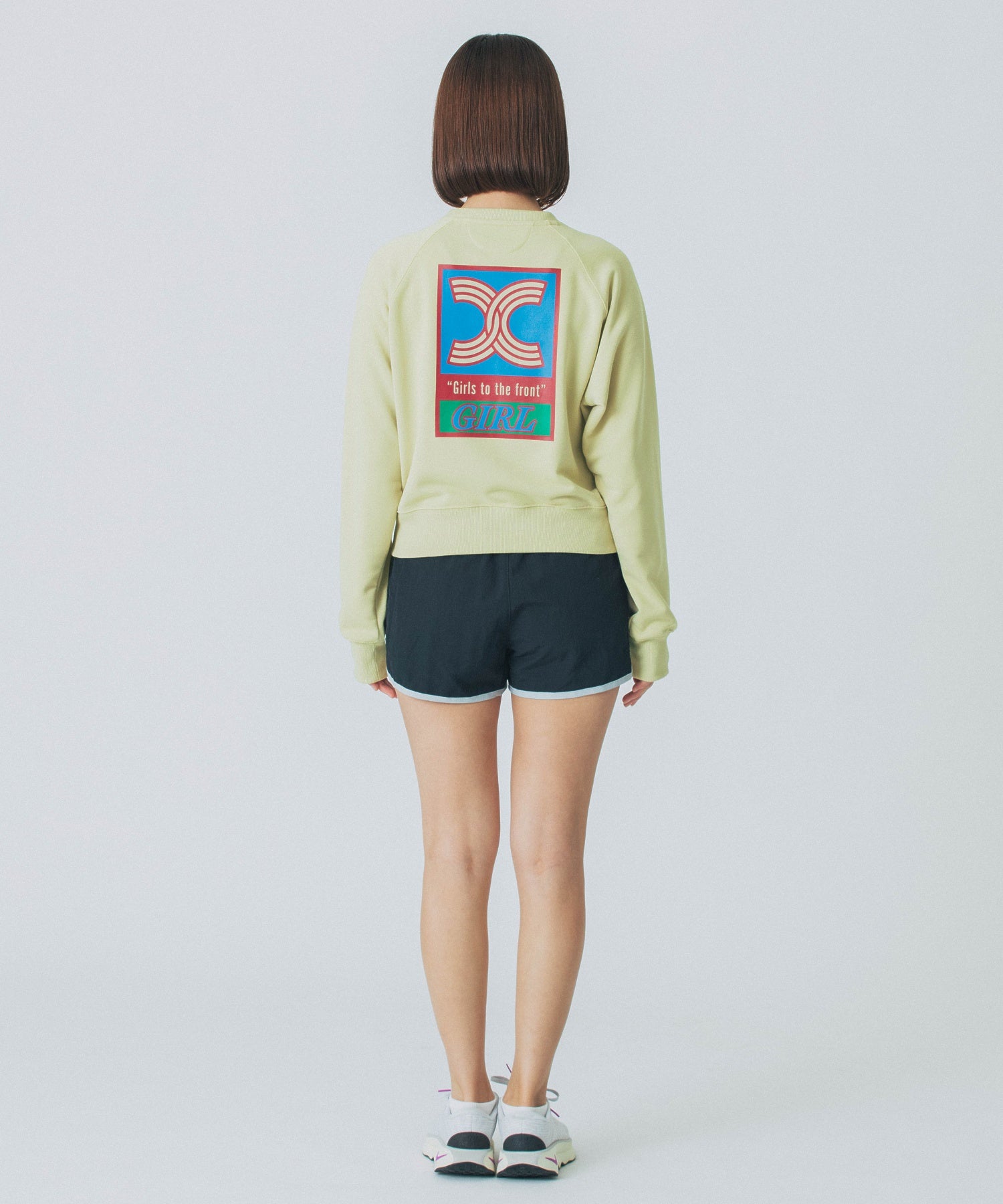 SHORT CREWNECK SWEATSHIRT