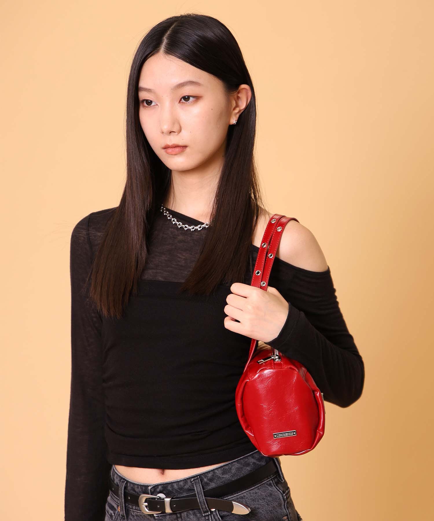 ハトメベルトボストンバッグ