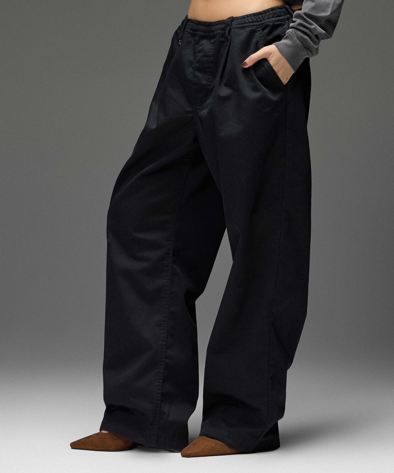 LOOSE FIT EASY PANTS