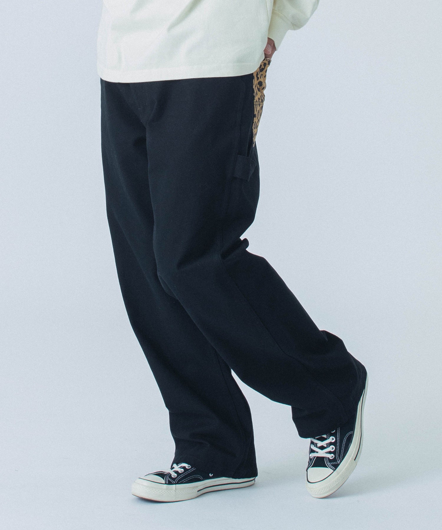 LEOPARD POCKET PAINTER PANTS