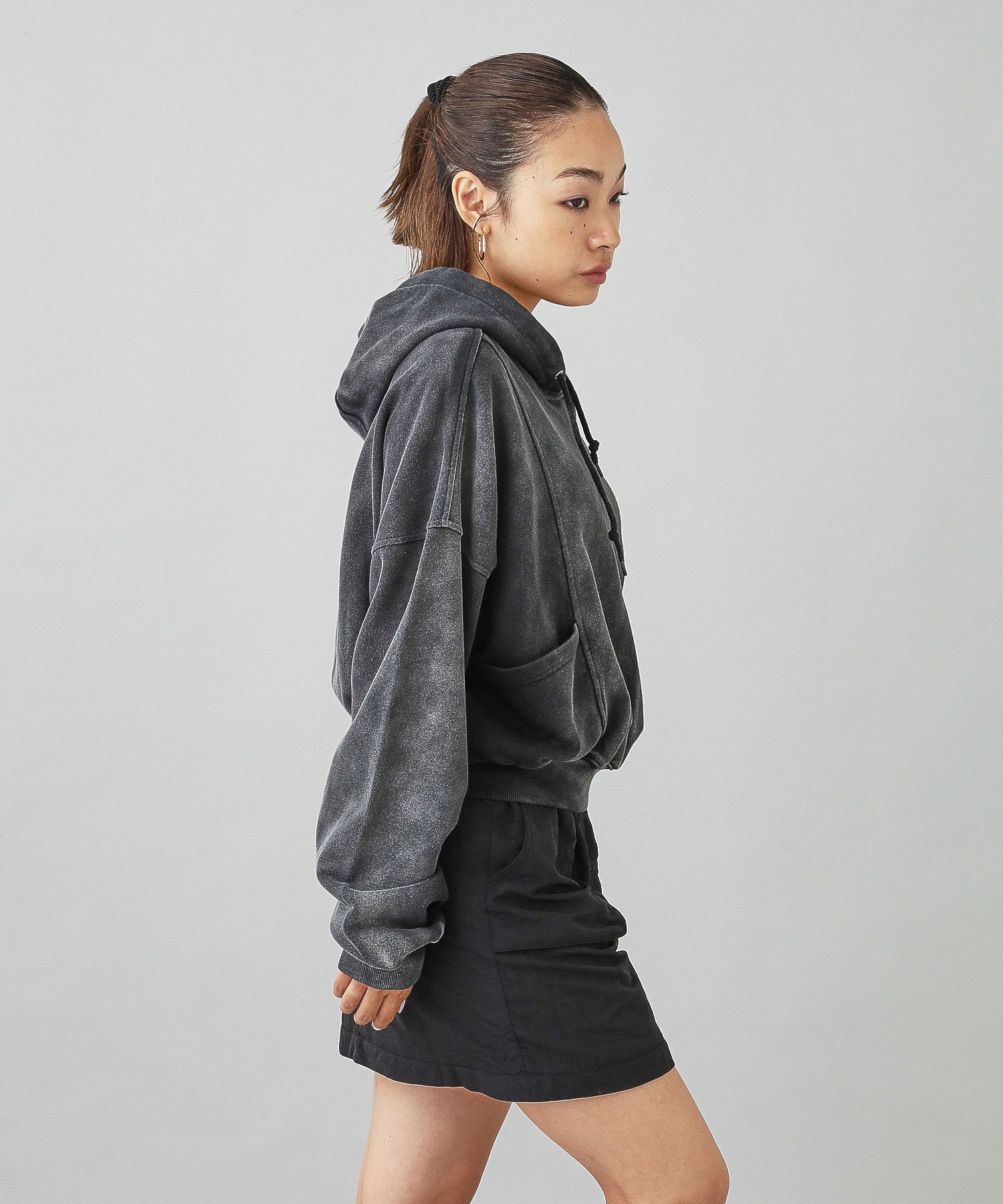 DISTRESSED COMPACT SWEAT HOODIE