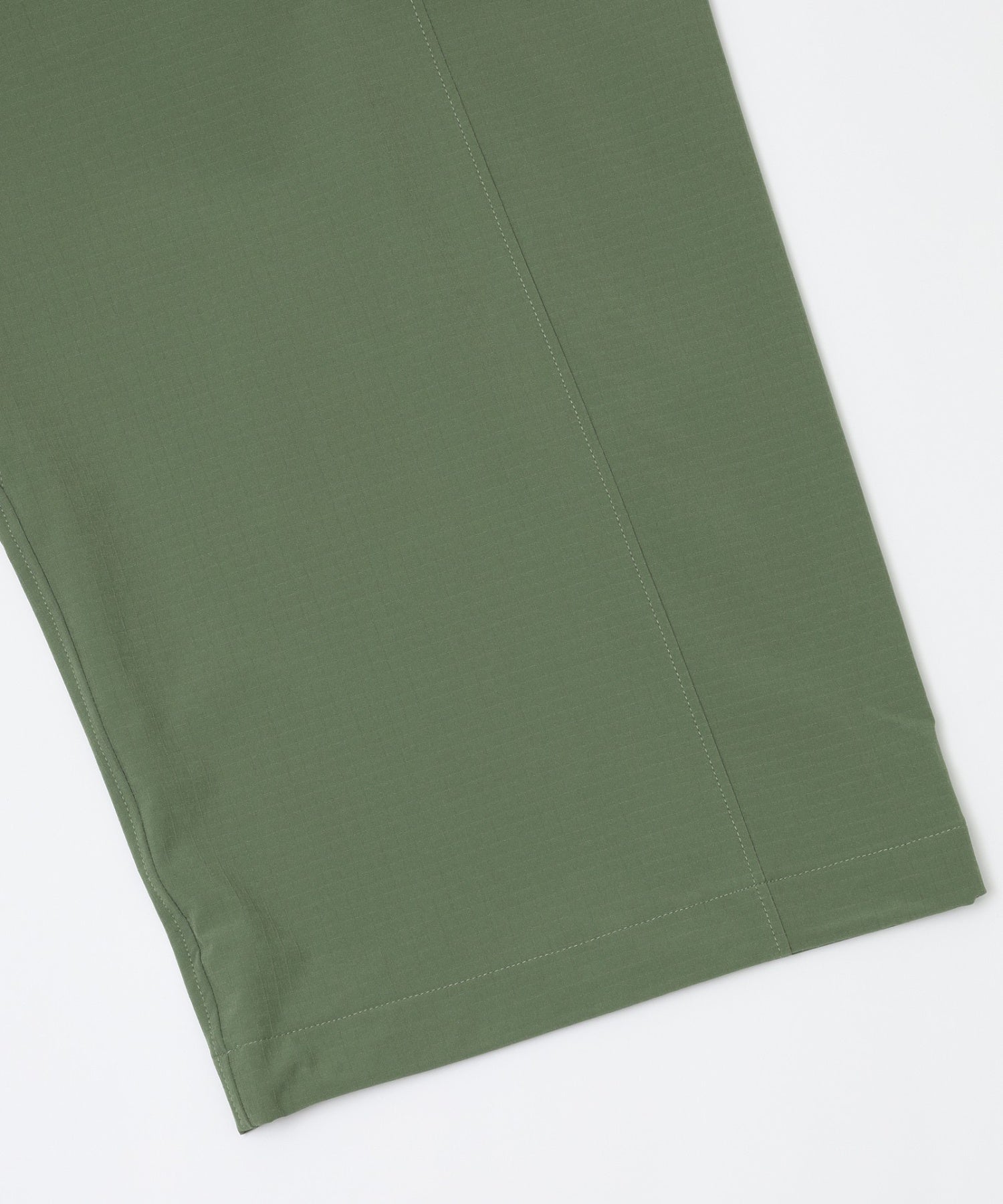 NEW BALANCE/ニューバランス/NB Grey cropped cargo pants MB61A5RJ