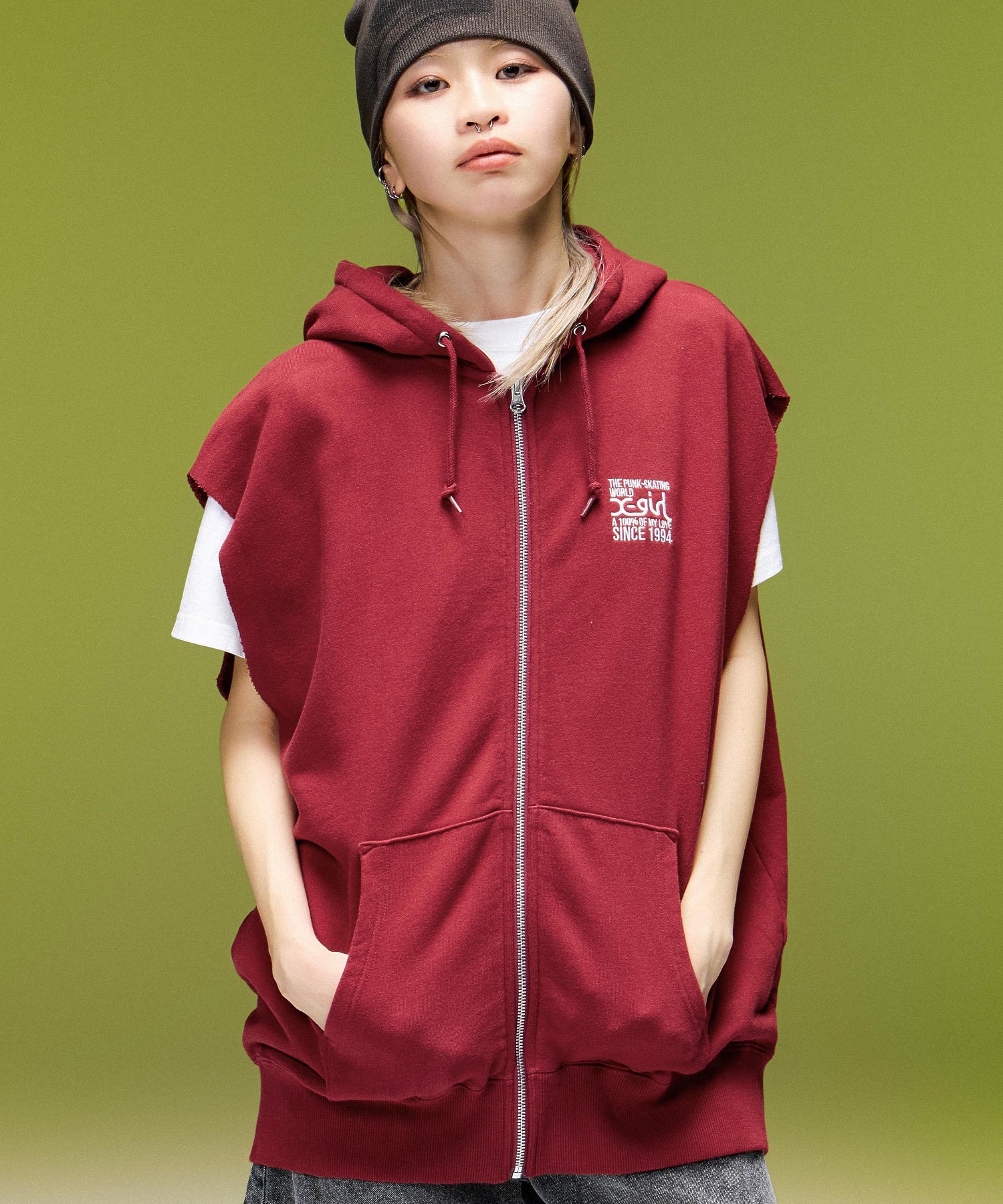 SIGNBOARD LOGO ZIP UP SWEAT VEST