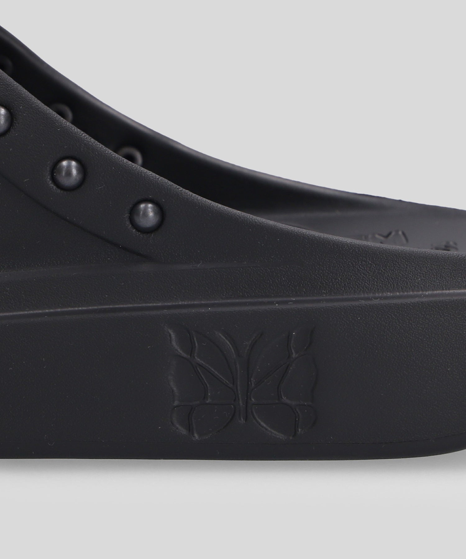 NEEDLES × PPACO LUX-2 Studs SX531-BLACK