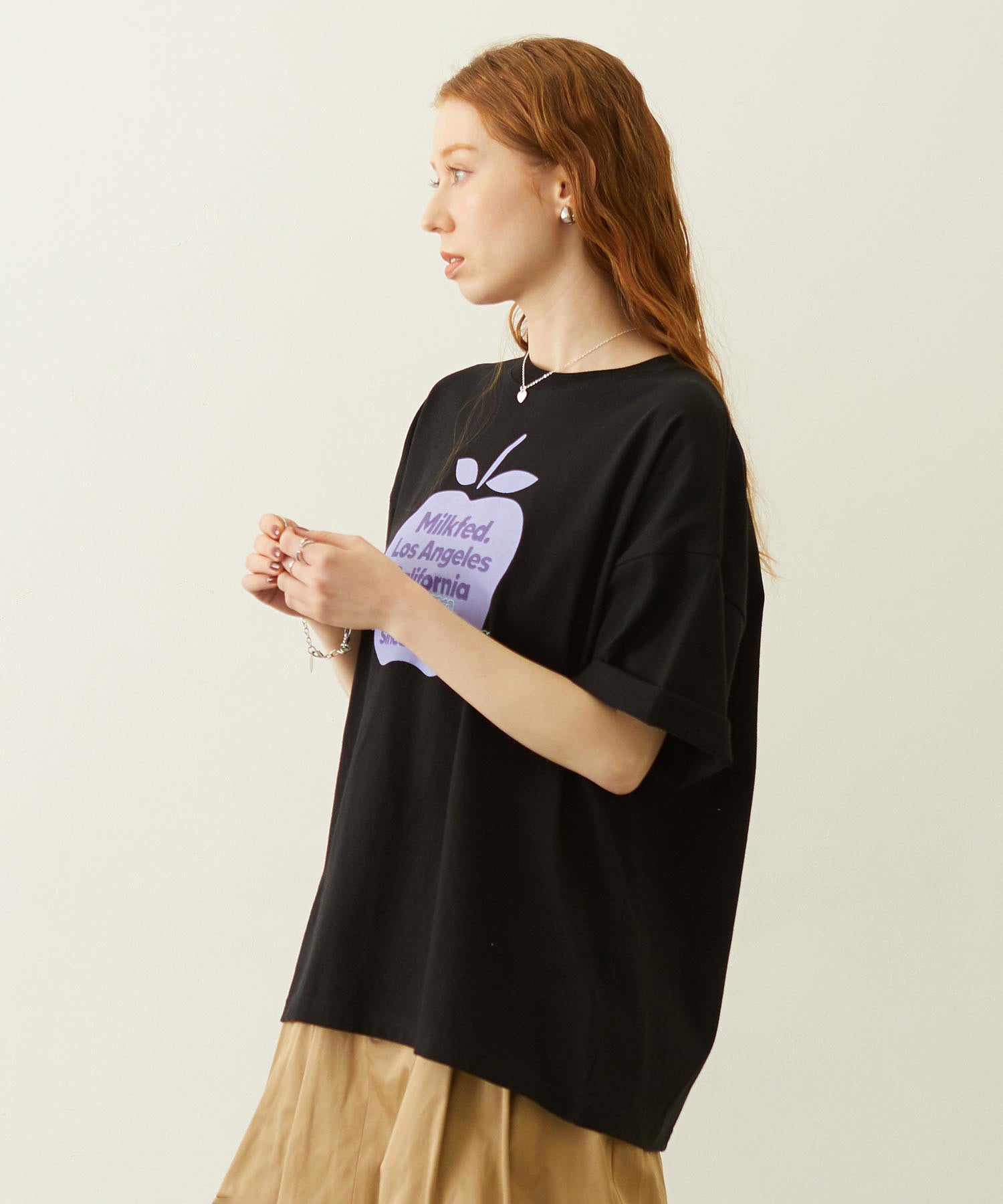APPLE EMBROIDERY S/S TEE