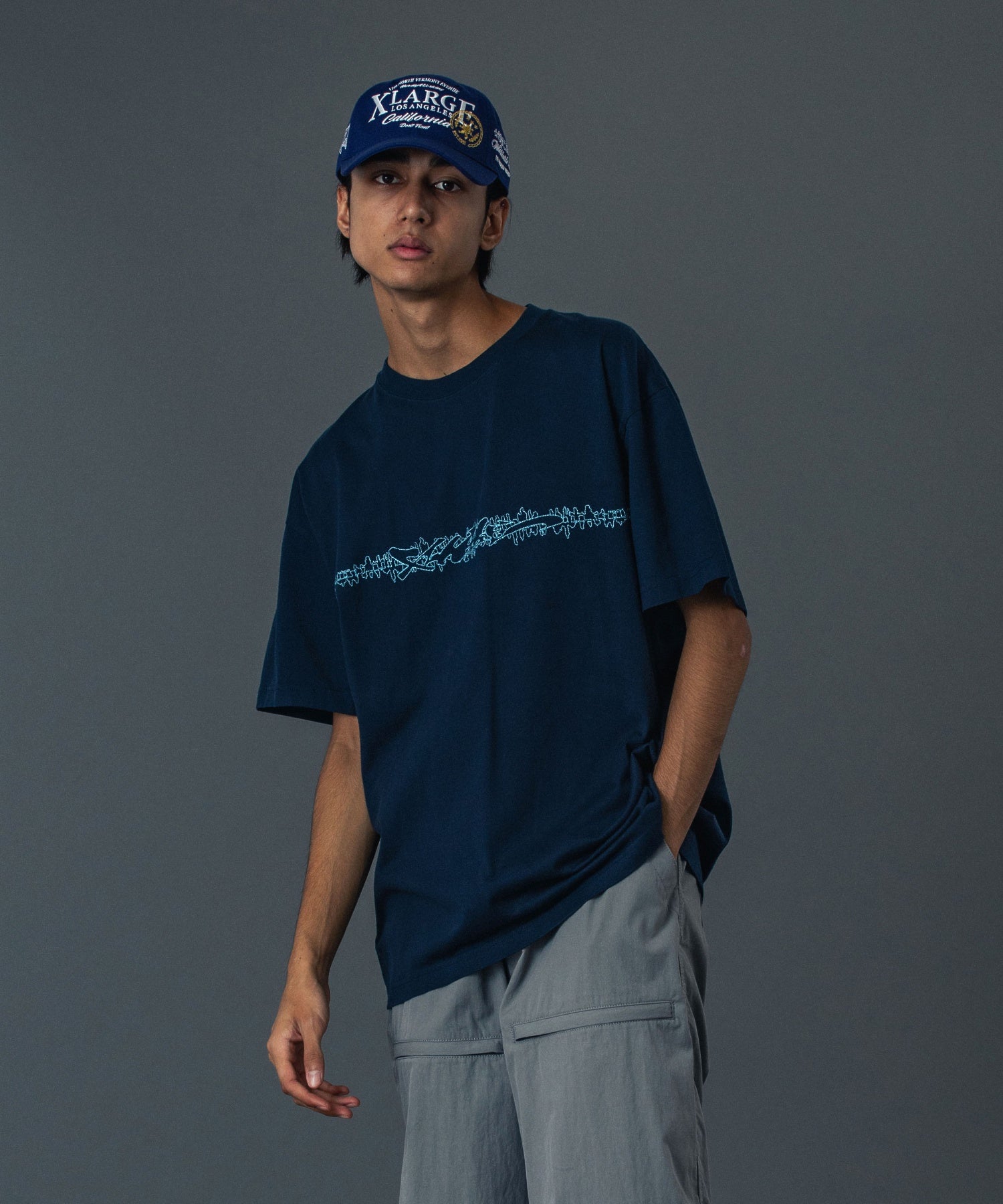 MODEL 身長183cm / 着用サイズ：Lサイズ