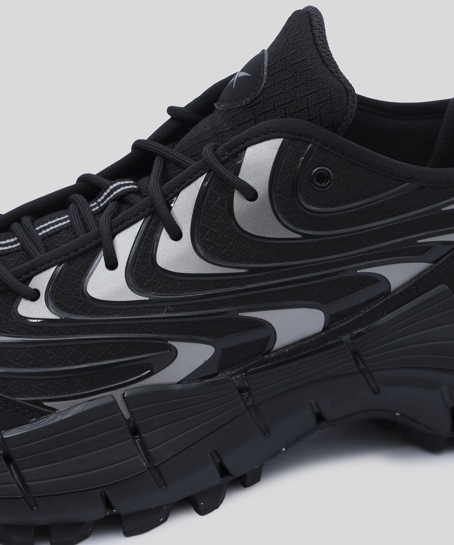 REEBOK/リーボック/ZIG KINETICA 3.5 EDGE 146046 BLACK