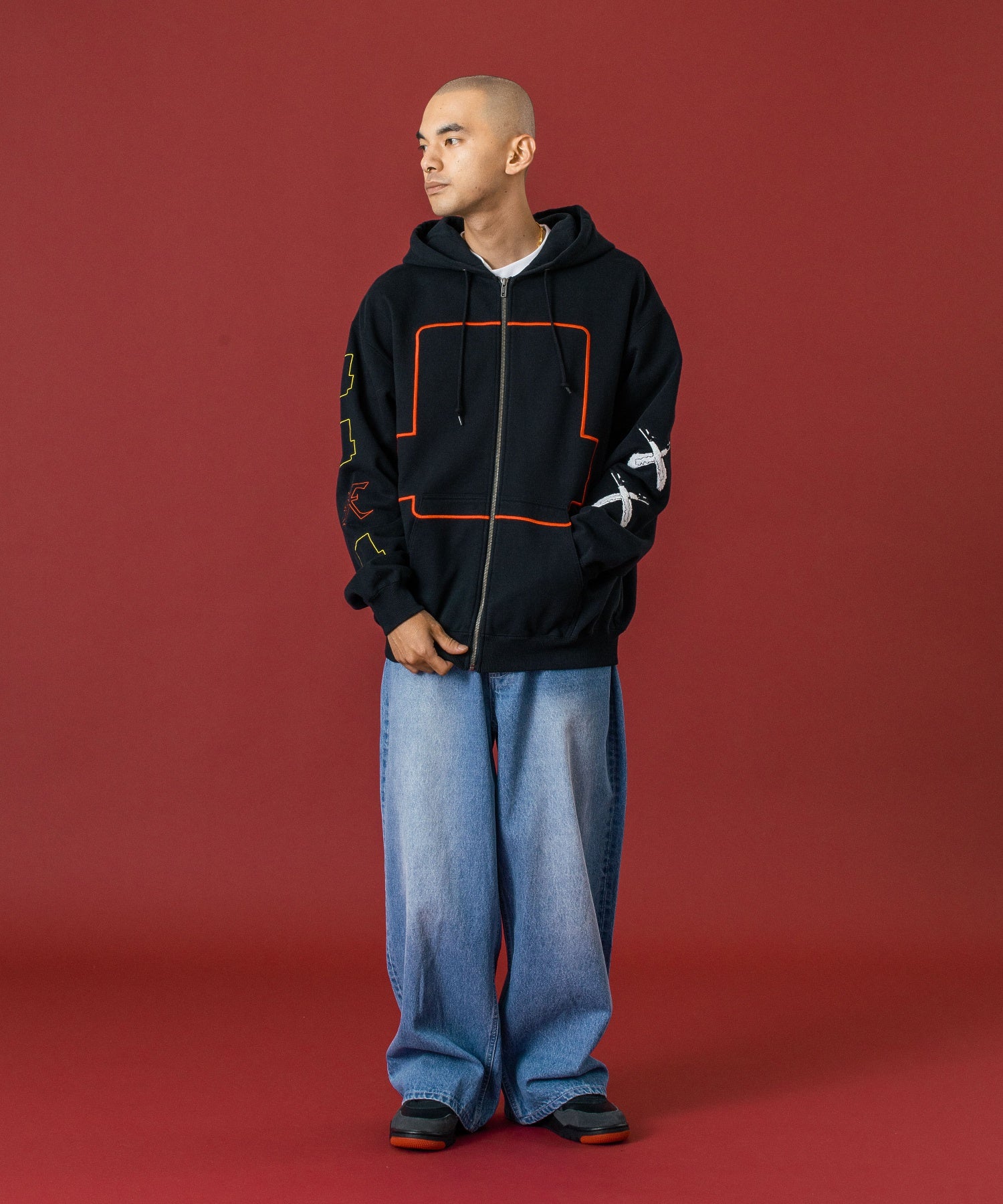 WASHED BAGGY DENIM PANTS