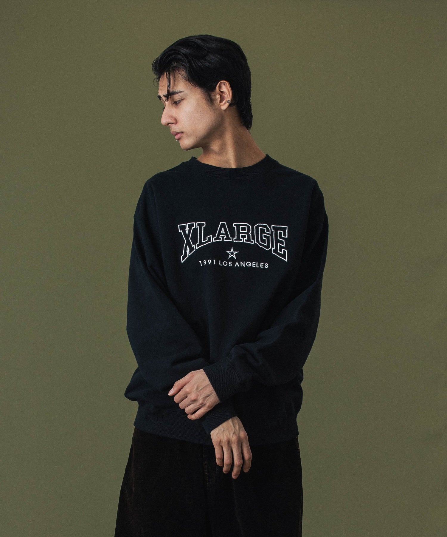 MODEL 身長183cm / 着用サイズ：Lサイズ