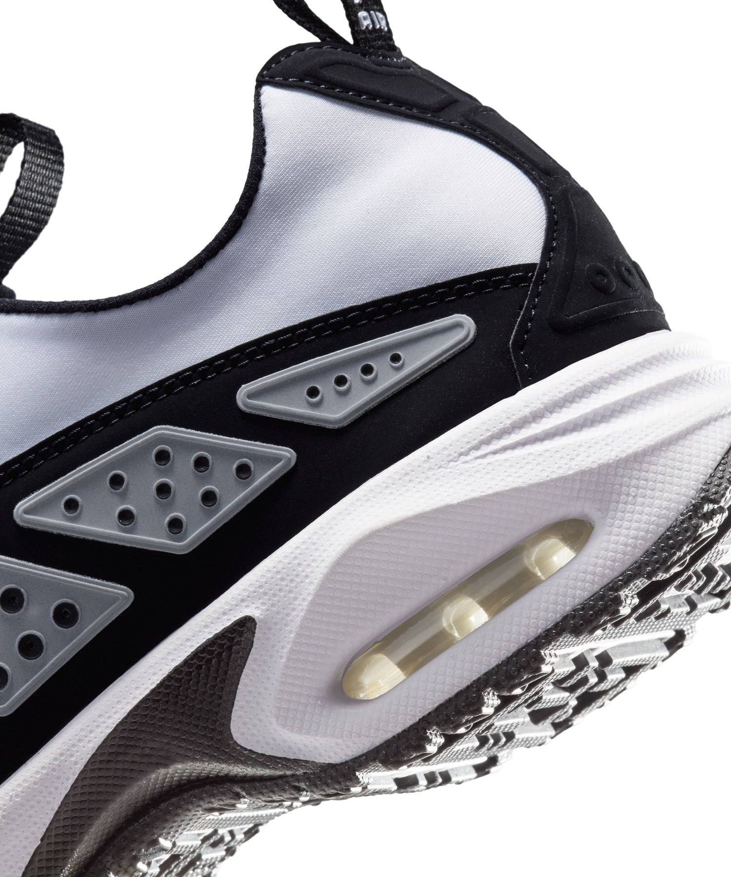 NIKE/ナイキ/WMNS AIR MAX SNDR FZ2068-100
