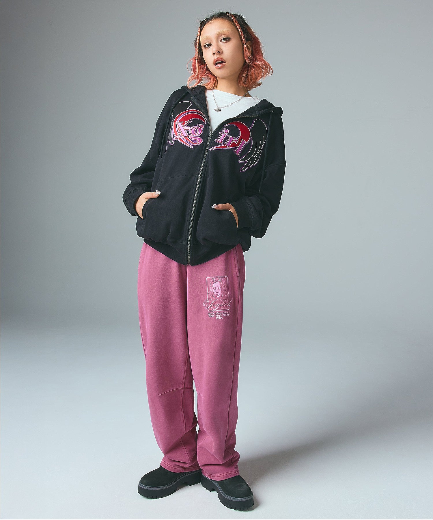 HEART AND WING ZIP UP SWEAT HOODIE