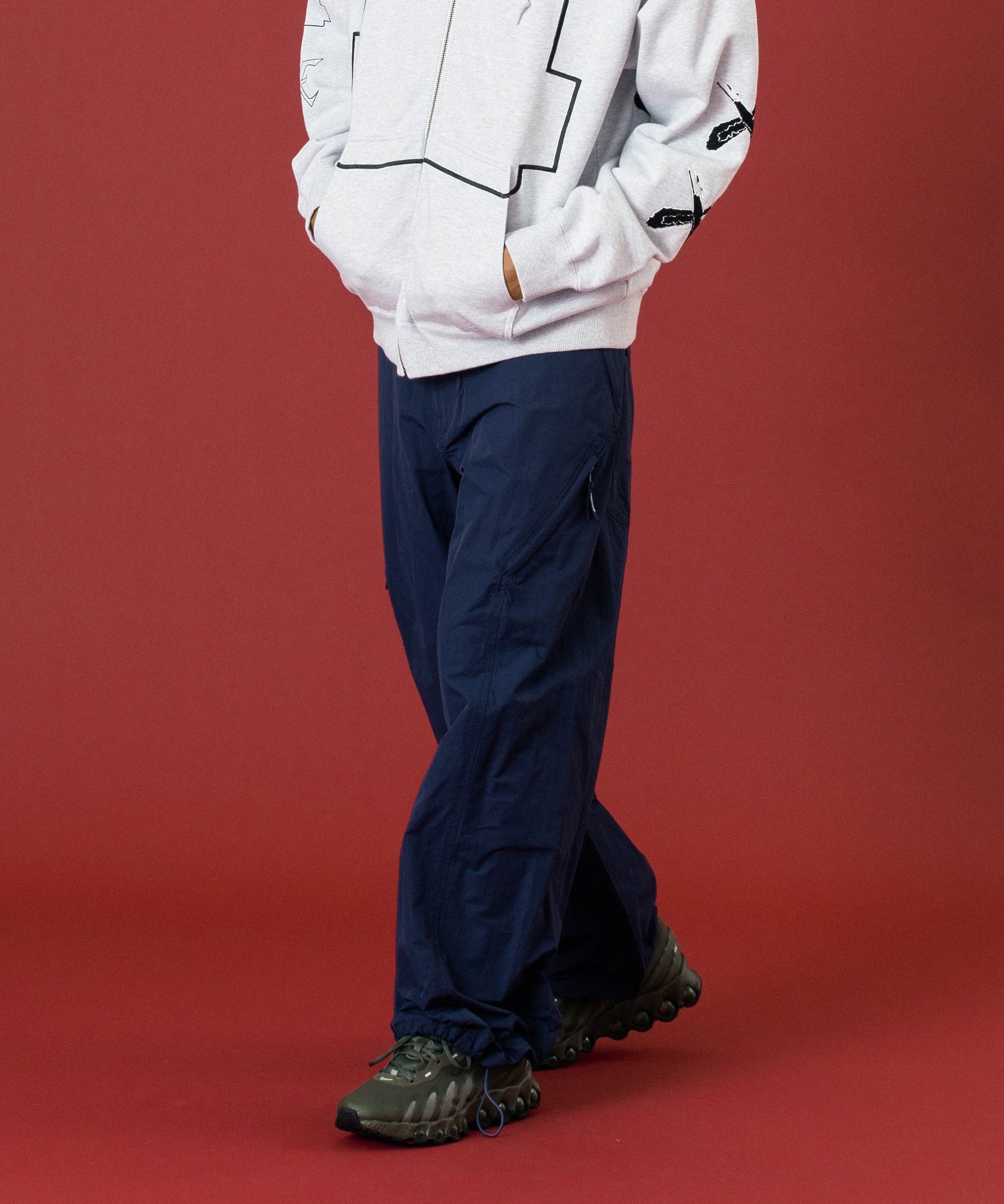 MODEL 身長185cm / 着用サイズ：34inch