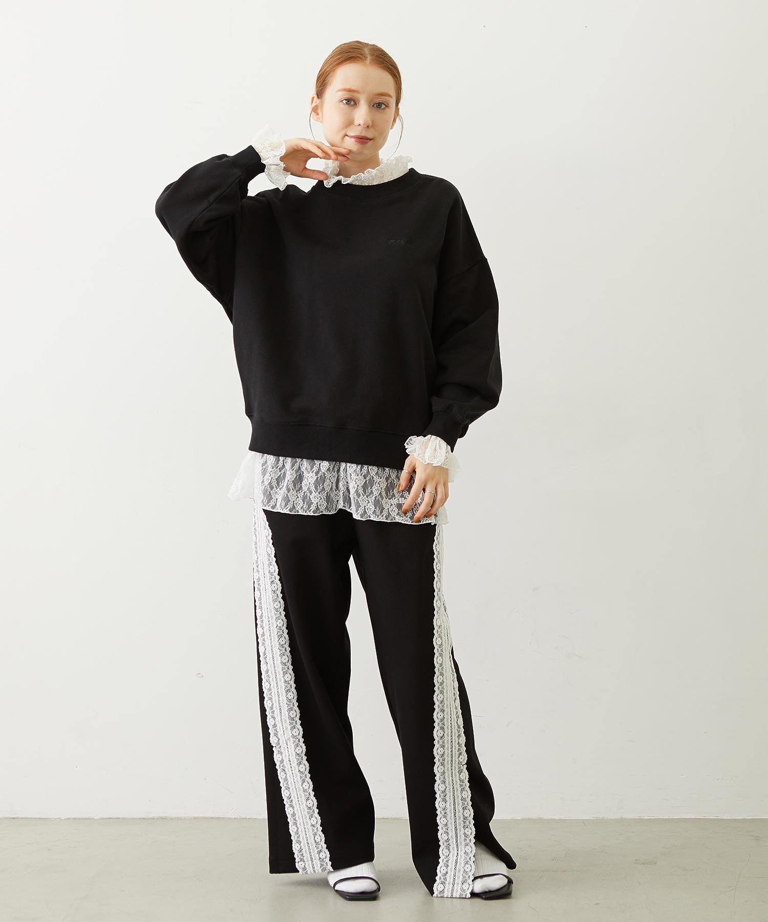 LAYERED LACE TOP