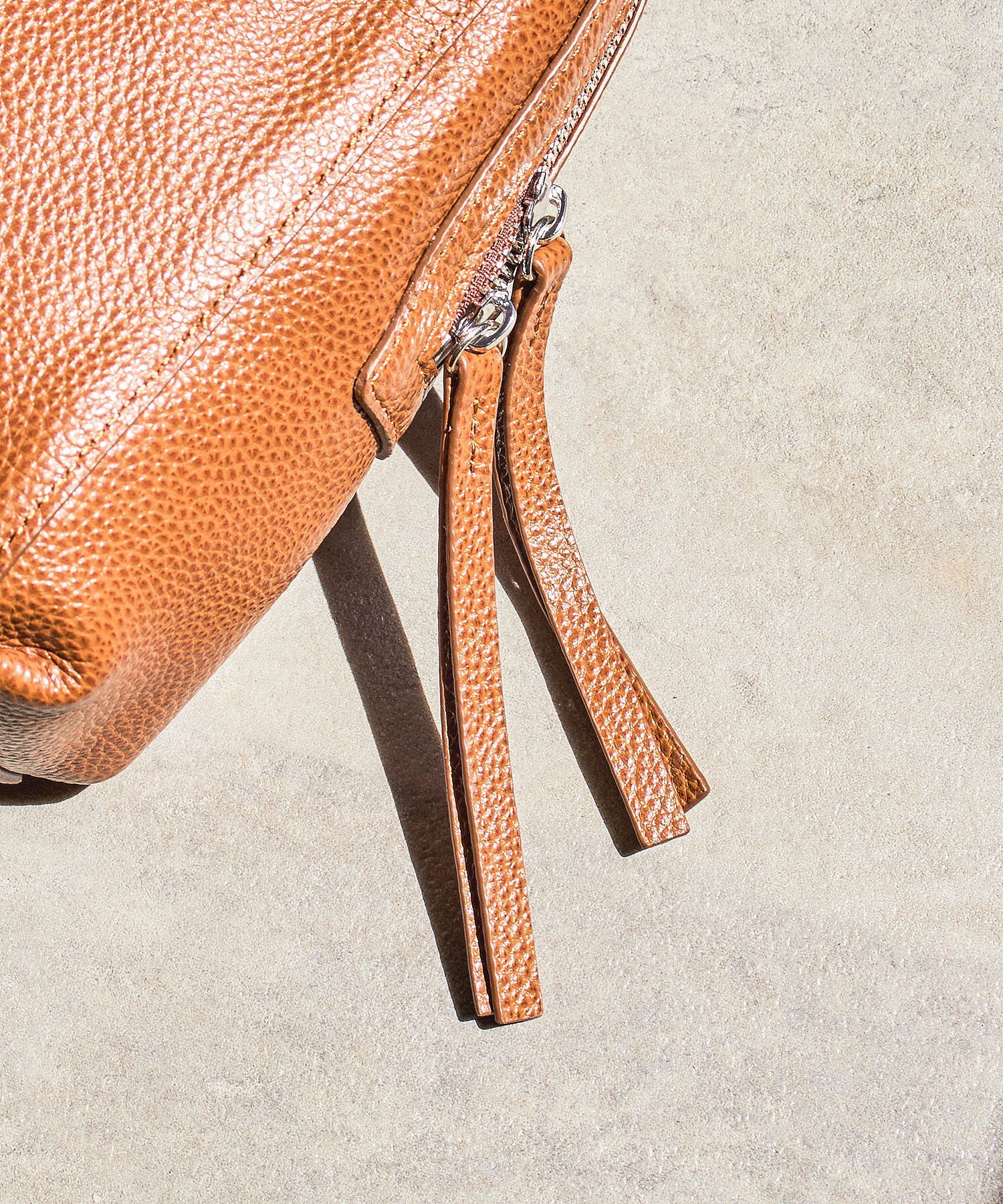 BEAURE/LEATHER BIG SHOULDER BAG