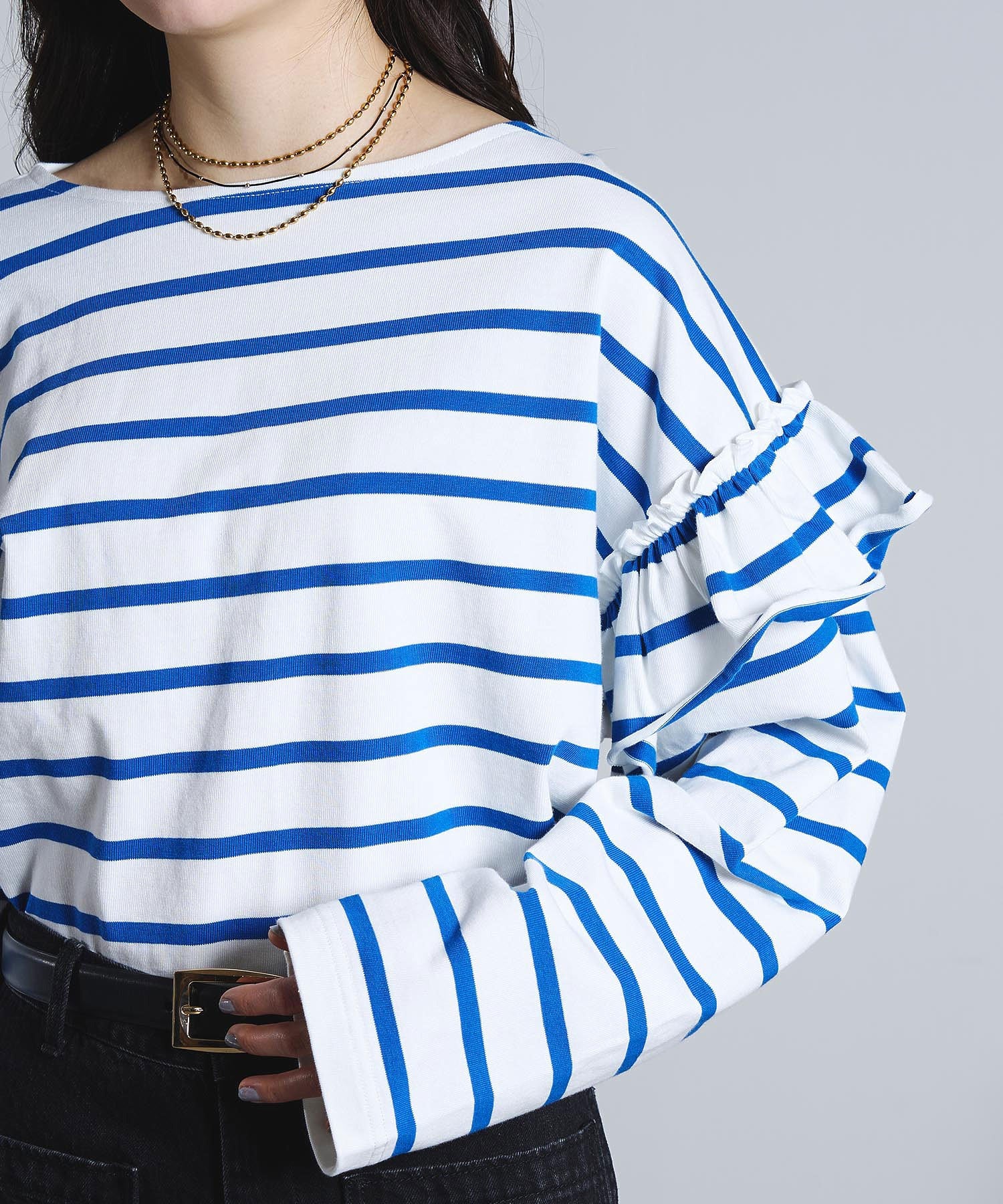 mag.by c/FRILL STRIPE L/S TOP