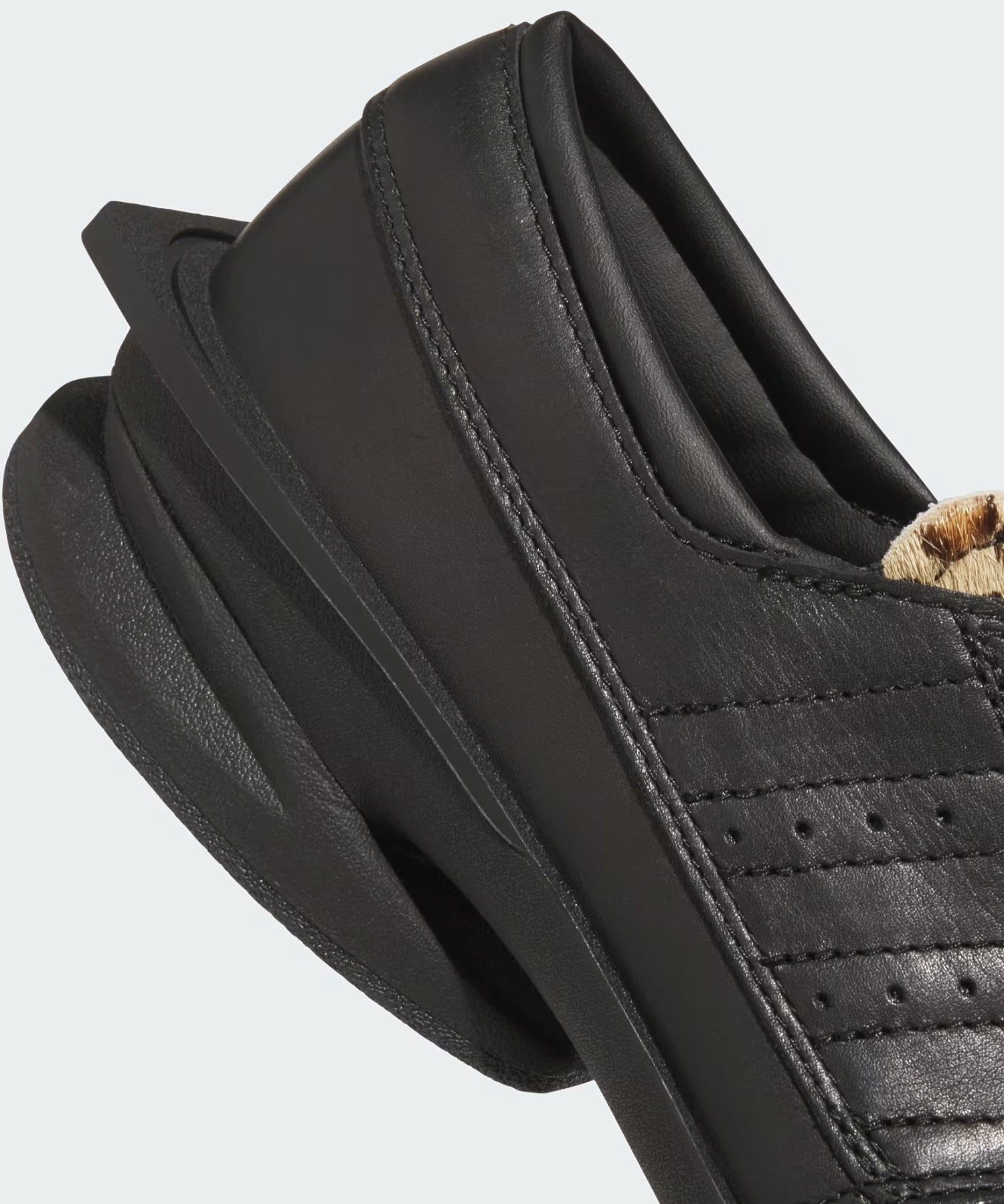 adidas/アディダス/W FORUM SQ LOAFER KJ8219