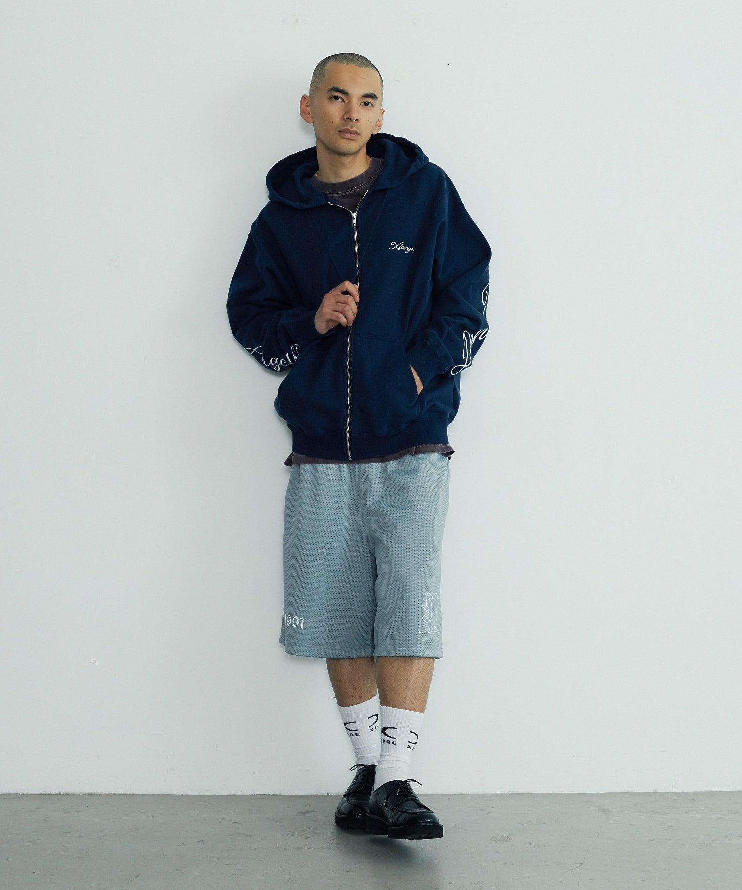 MODEL身長：172cm / 着用サイズ：Lサイズ