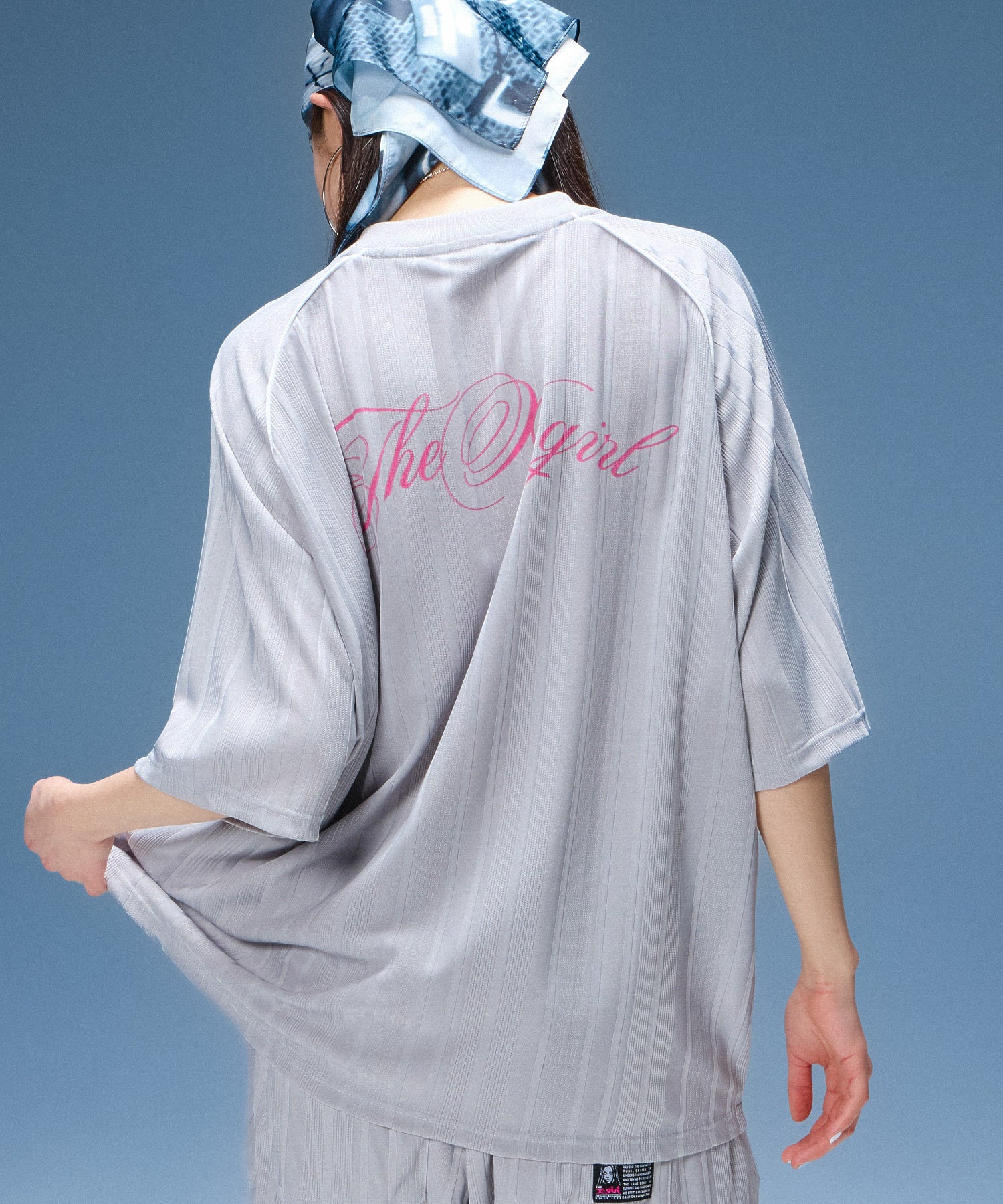 SCRIPT LOGO BIG TEE