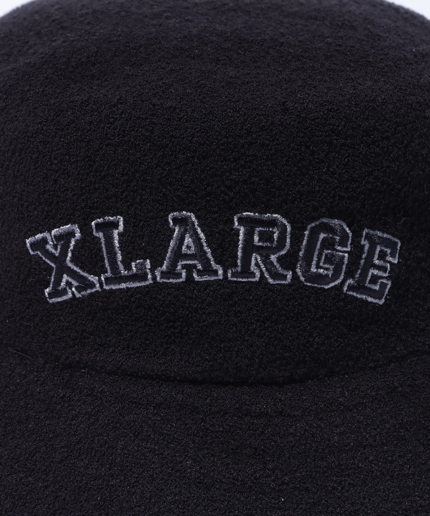 XLARGE×KANGOL BLACK BUCKET HAT