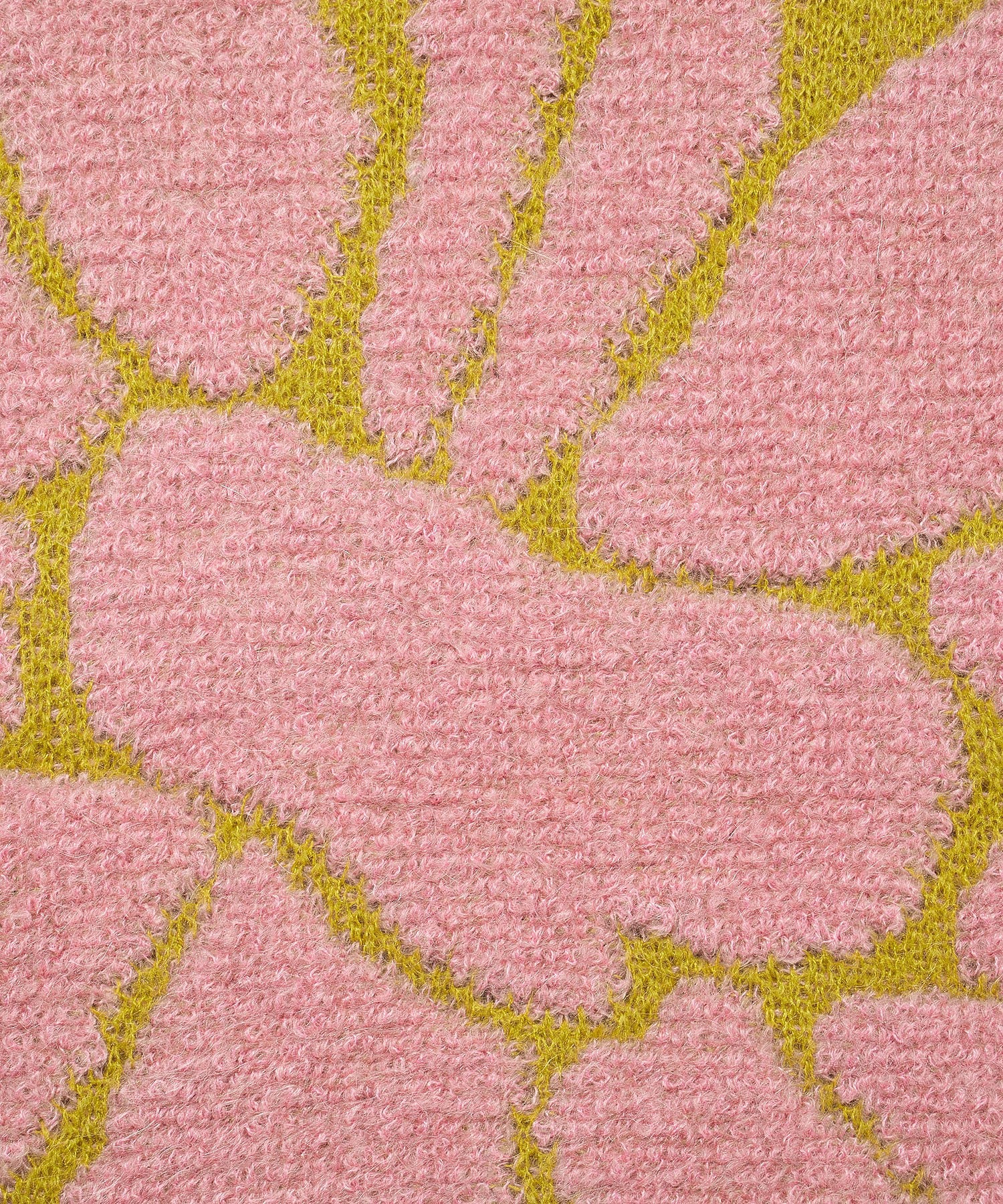 POM/SHAWL GARDEN FLOWERS