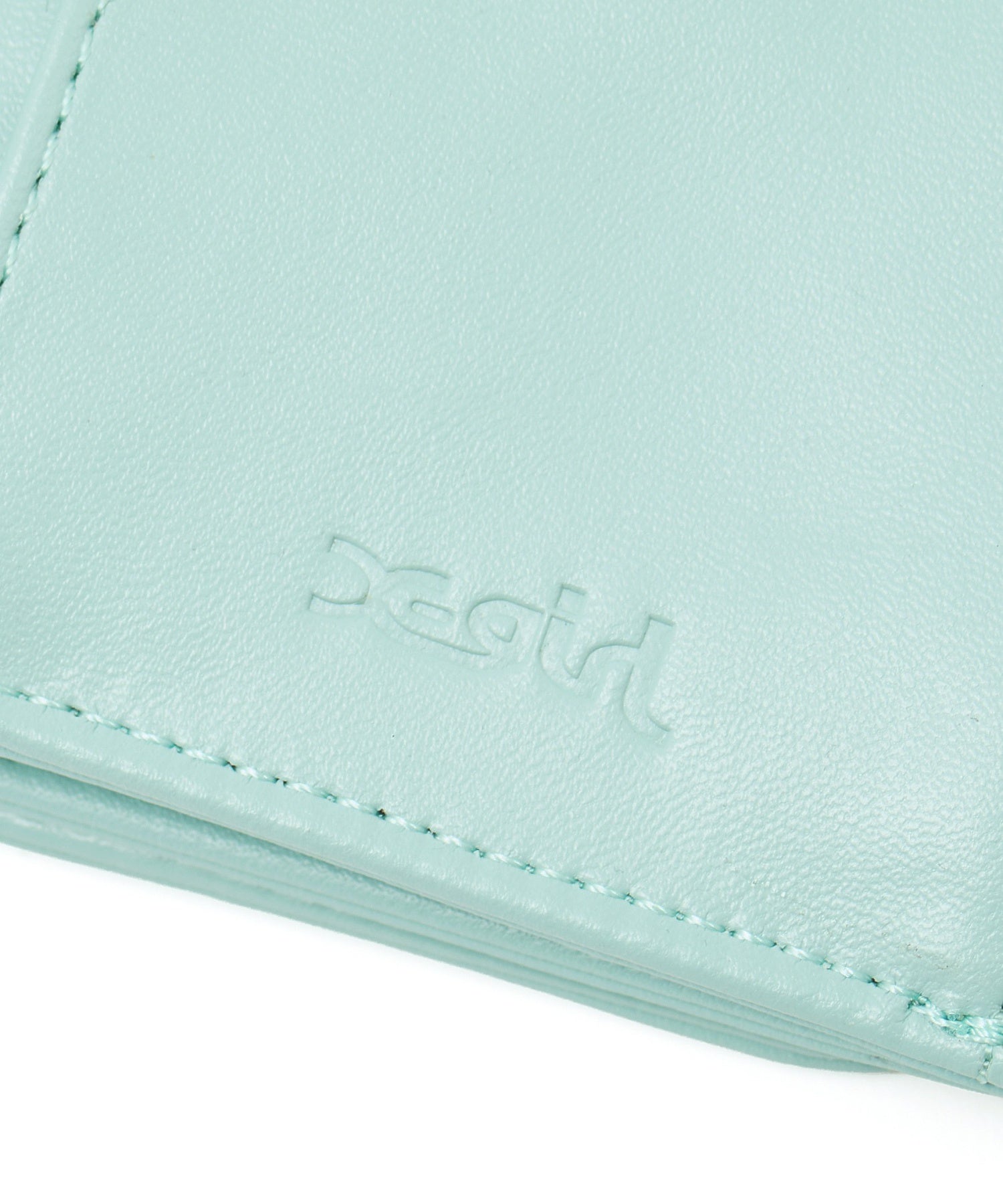 OVAL LOGO CLASP FAUX LEATHER MINI WALLET