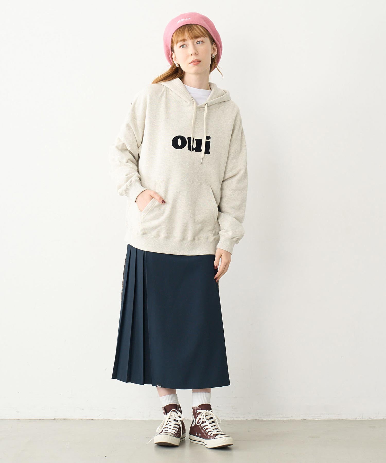 OUI SWEAT HOODIE