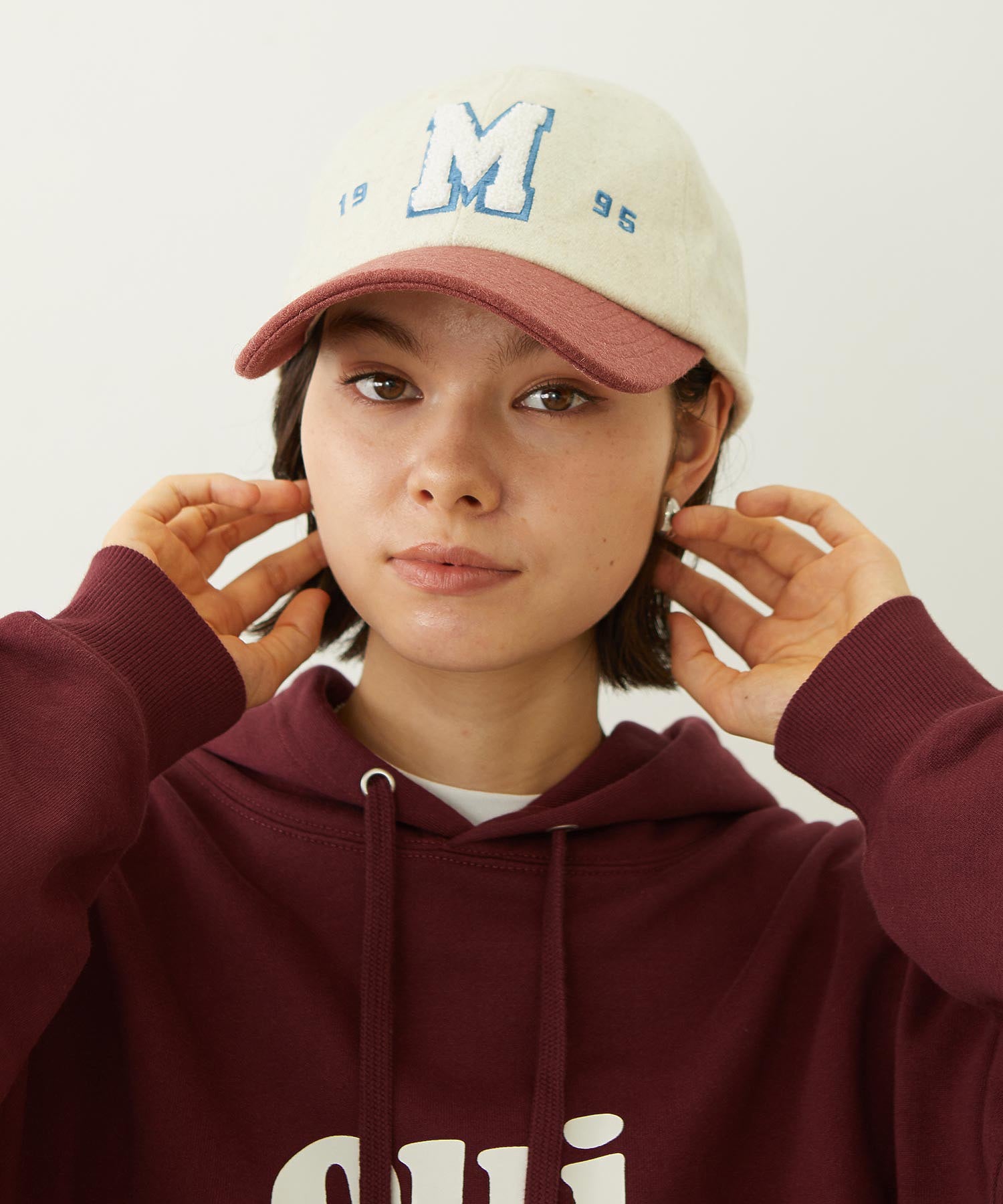 CHENILLE LOGO EMBROIDERY MELTON CAP