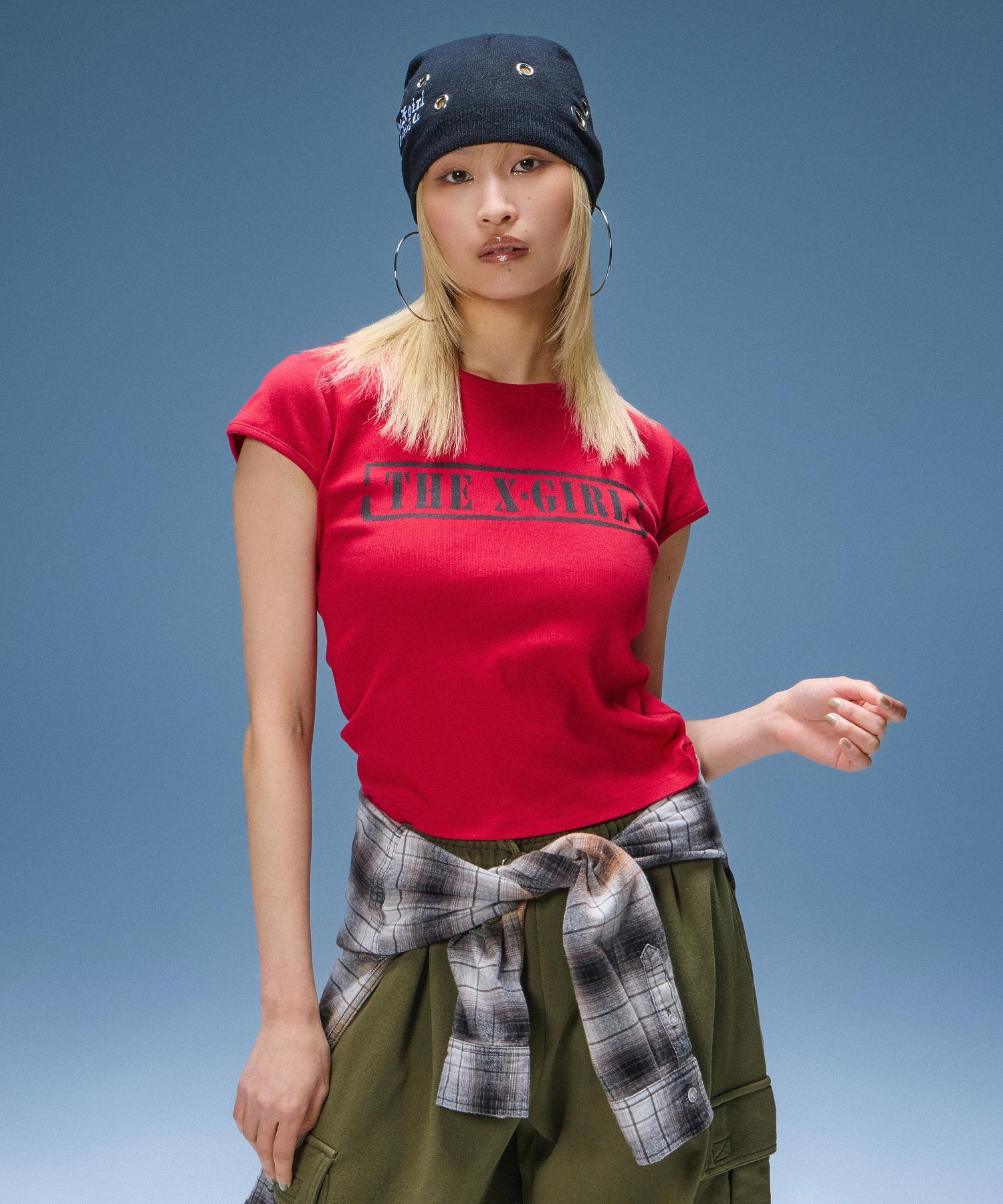 EYELET BEANIE