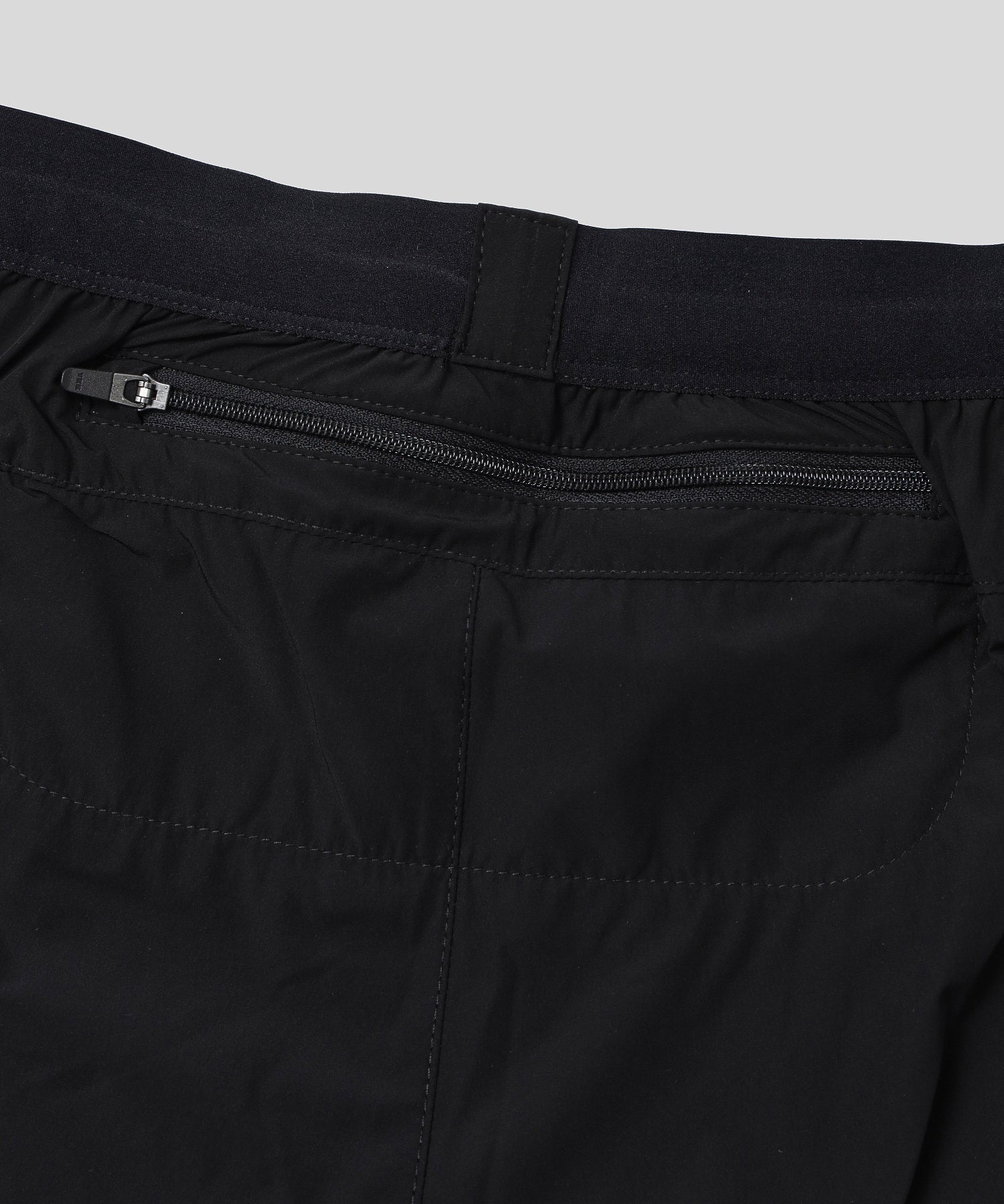 RUN AMOK/ランアモック/ALTA 5 RS325-BLK