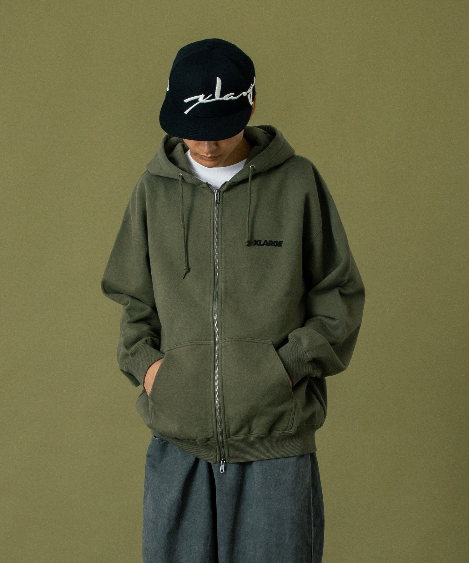 MODEL 身長183cm / 着用サイズ：Lサイズ