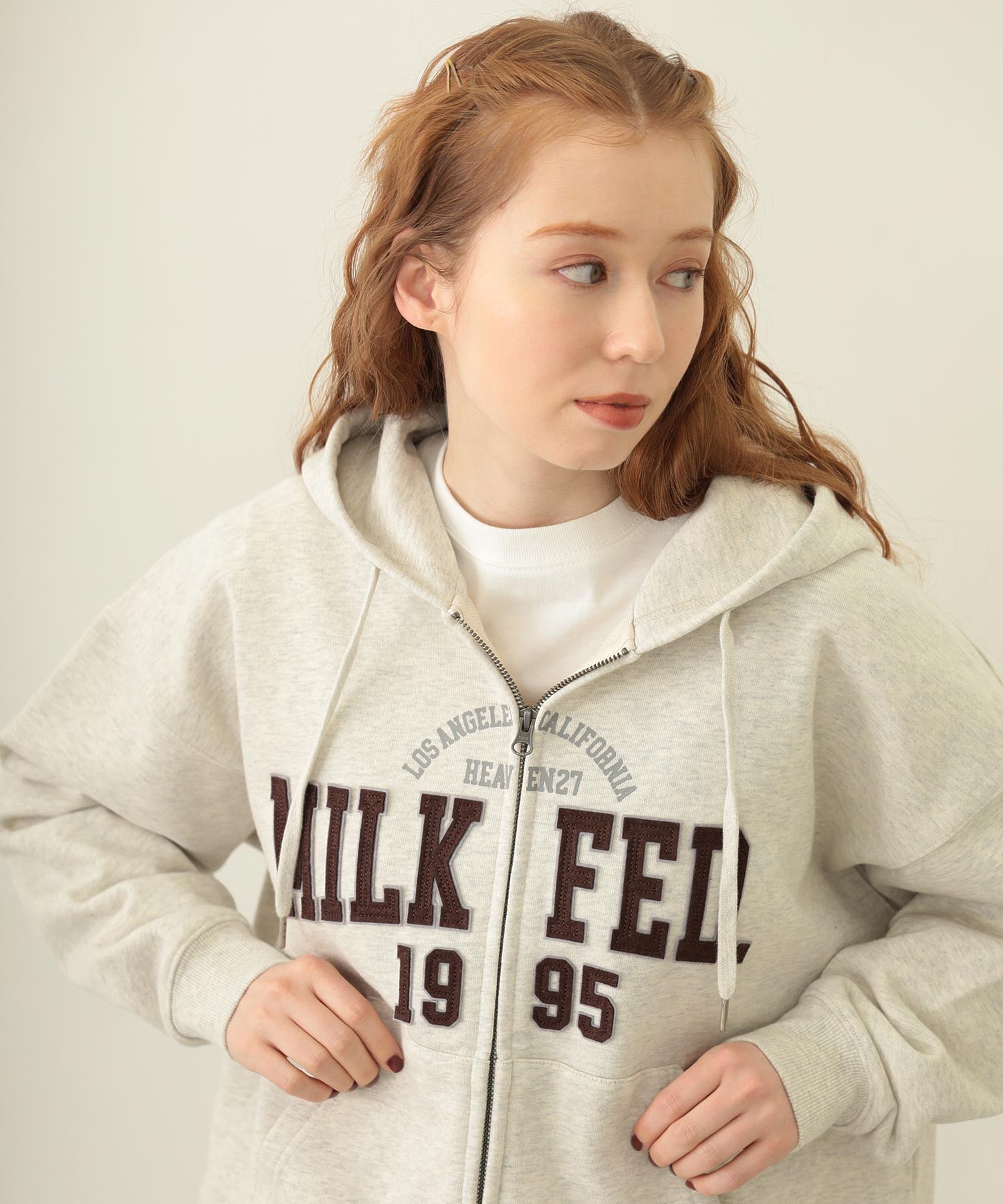 COLLEGE PATCH ZIP UP HOODIE