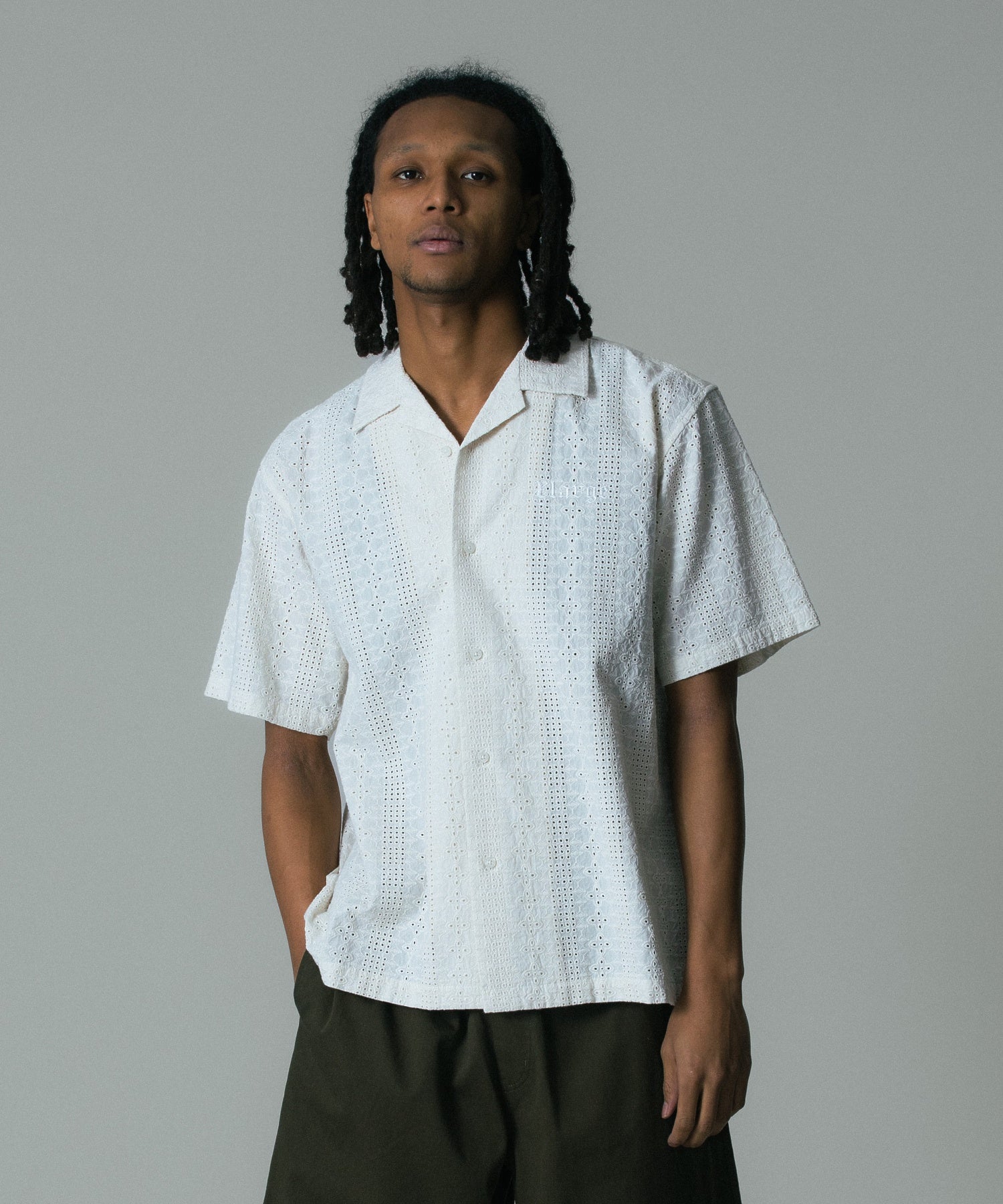 MODEL 身長185cm / 着用サイズ：Lサイズ