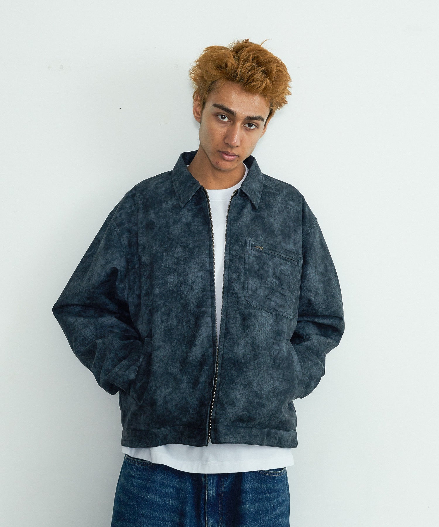 MODEL身長：183cm / 着用サイズ：Lサイズ