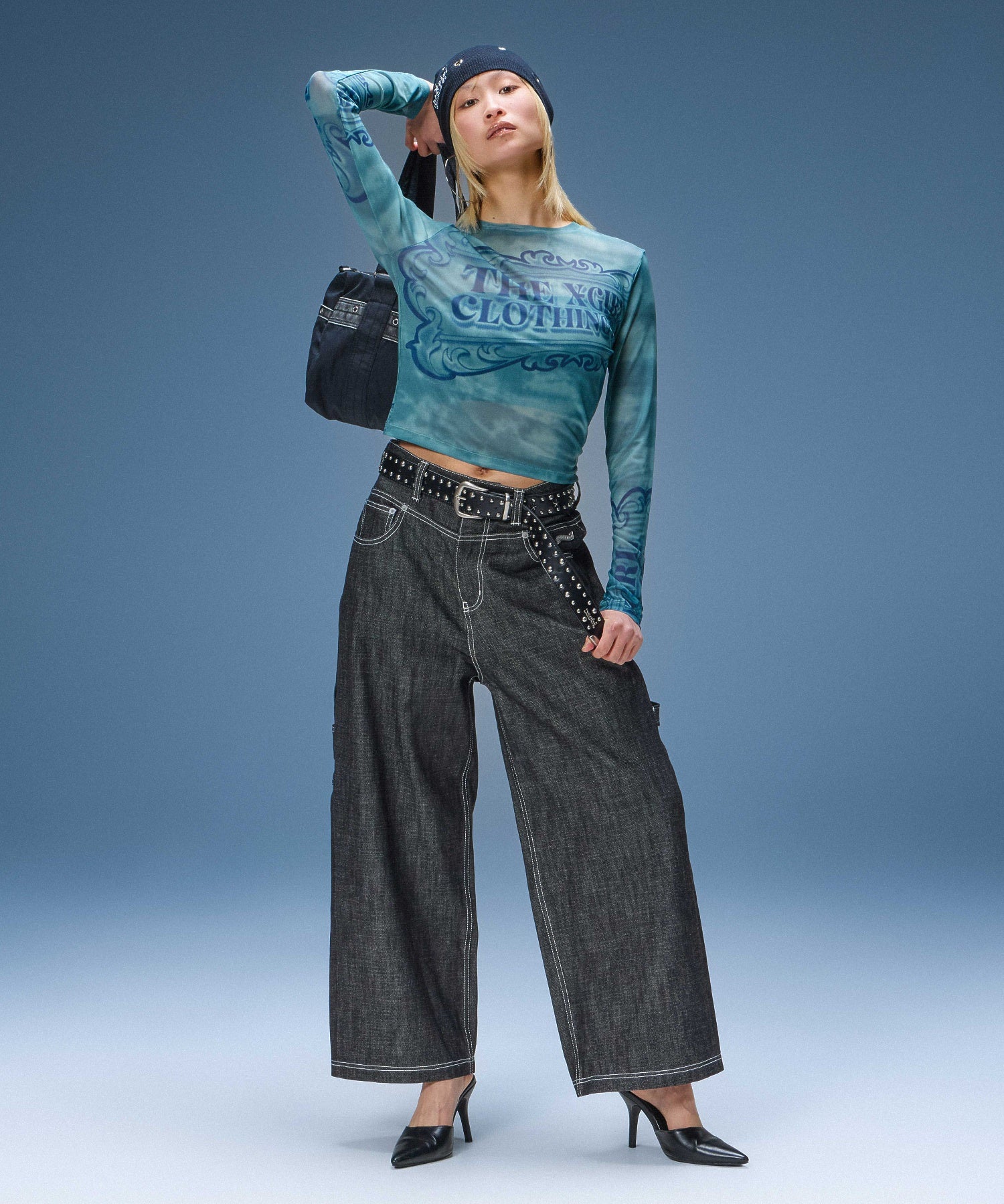 ORNAMENT LOGO MESH TOP