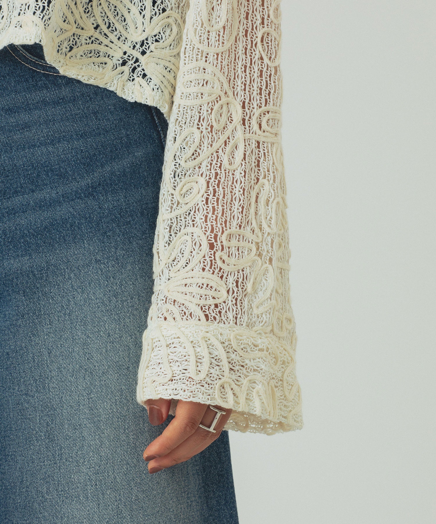 【WEB・一部店舗限定】CORDING EMBROIDERY SHIRT