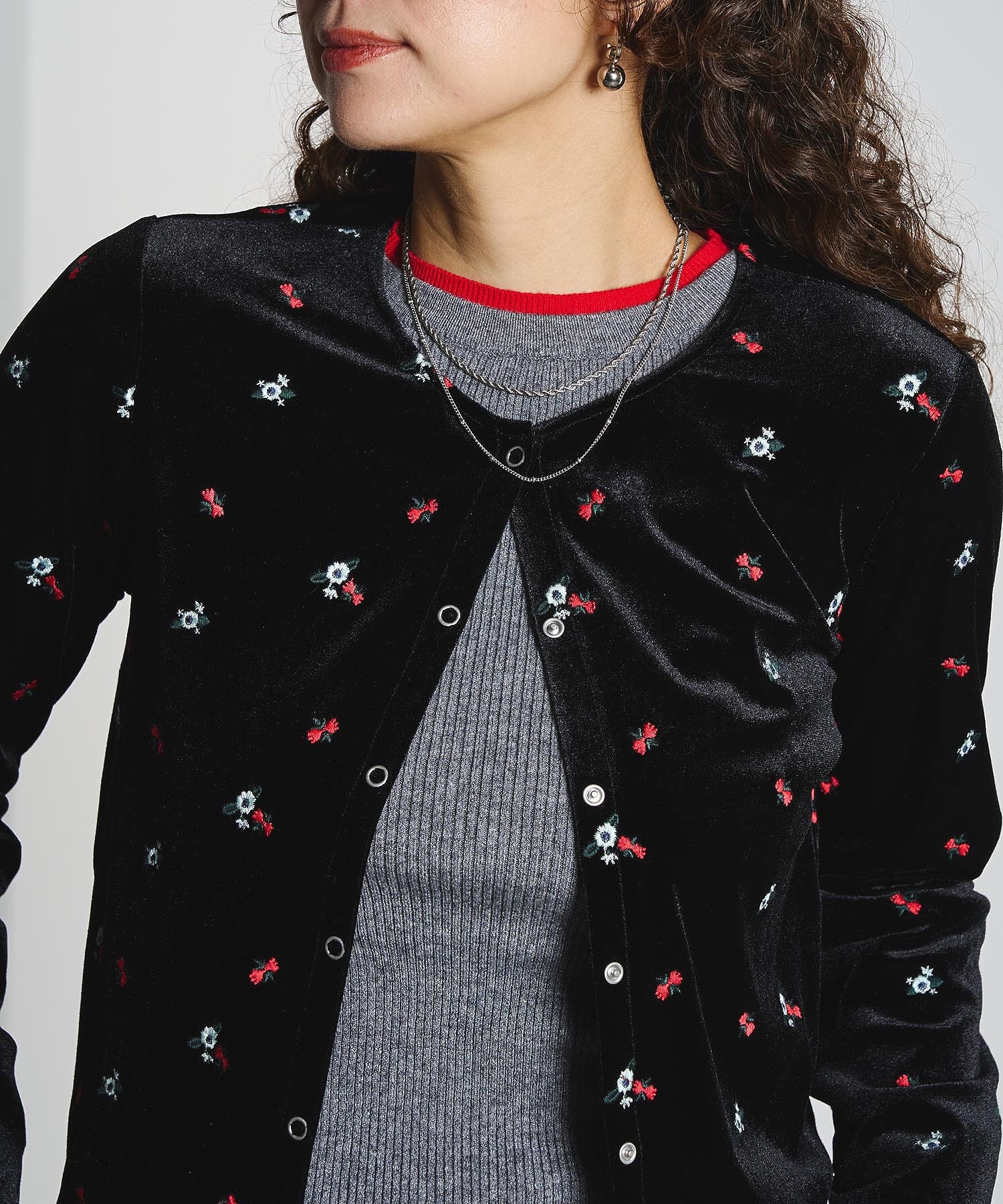 EMBROIDERY VELOUR CARDIGAN