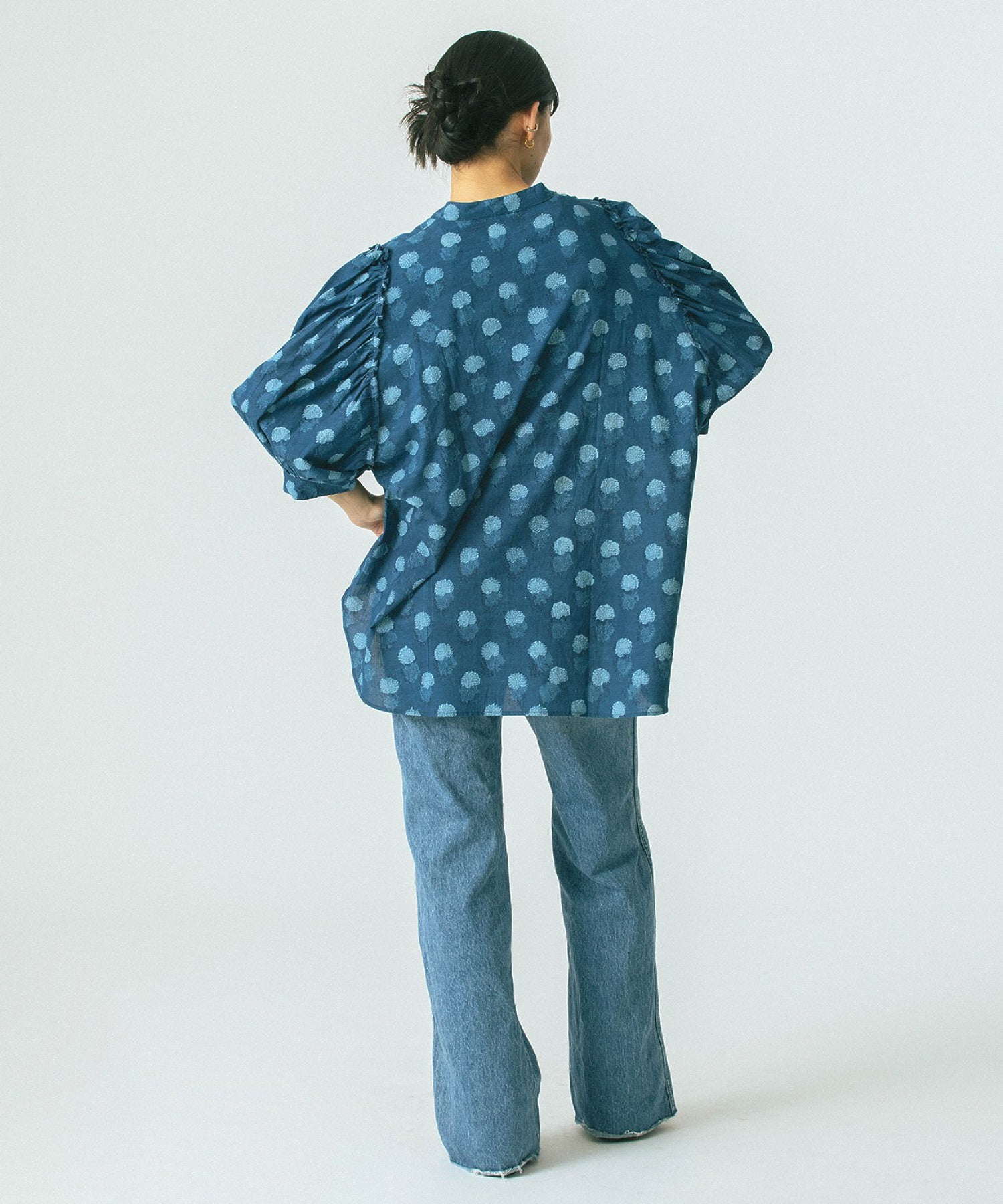 GENE HEAVENS/INDIGO FLOWER SHIRTS