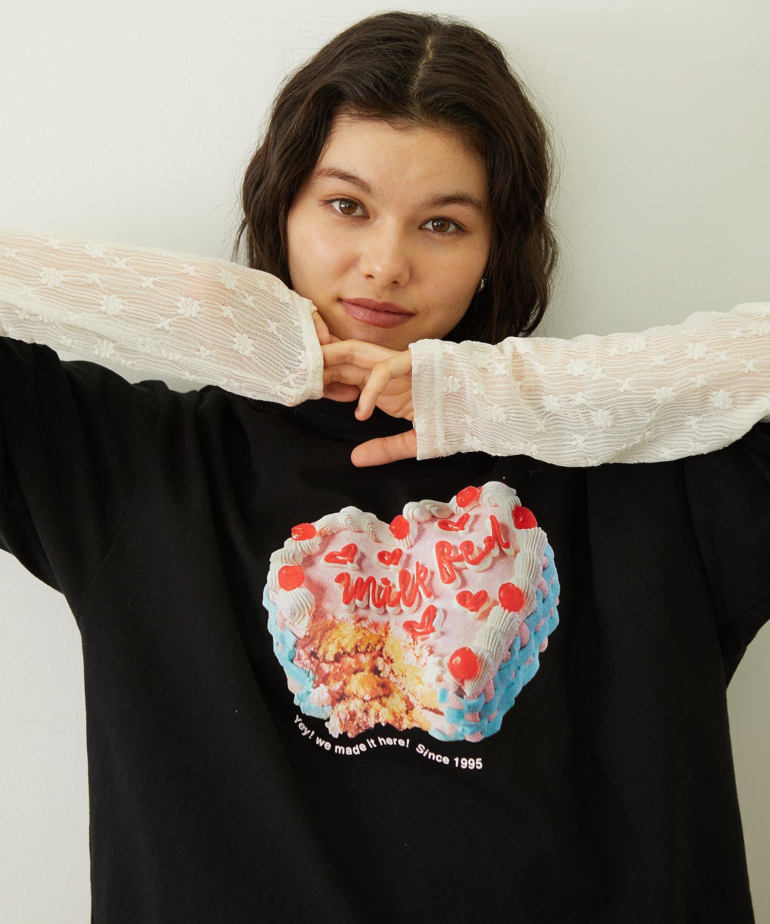 ANNIVERSARY CAKE WIDE S/S TEE