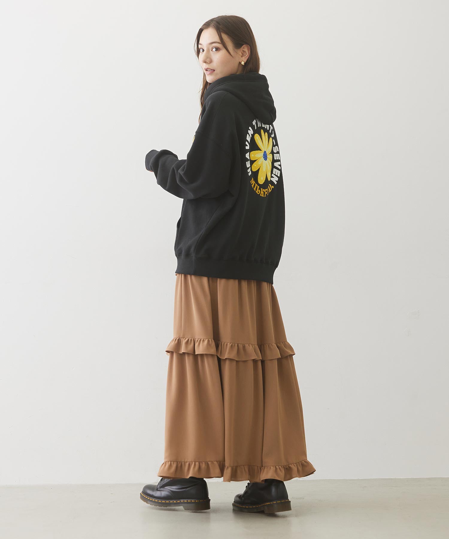 EMBROIDERD FLOWER SWEAT HOODIE