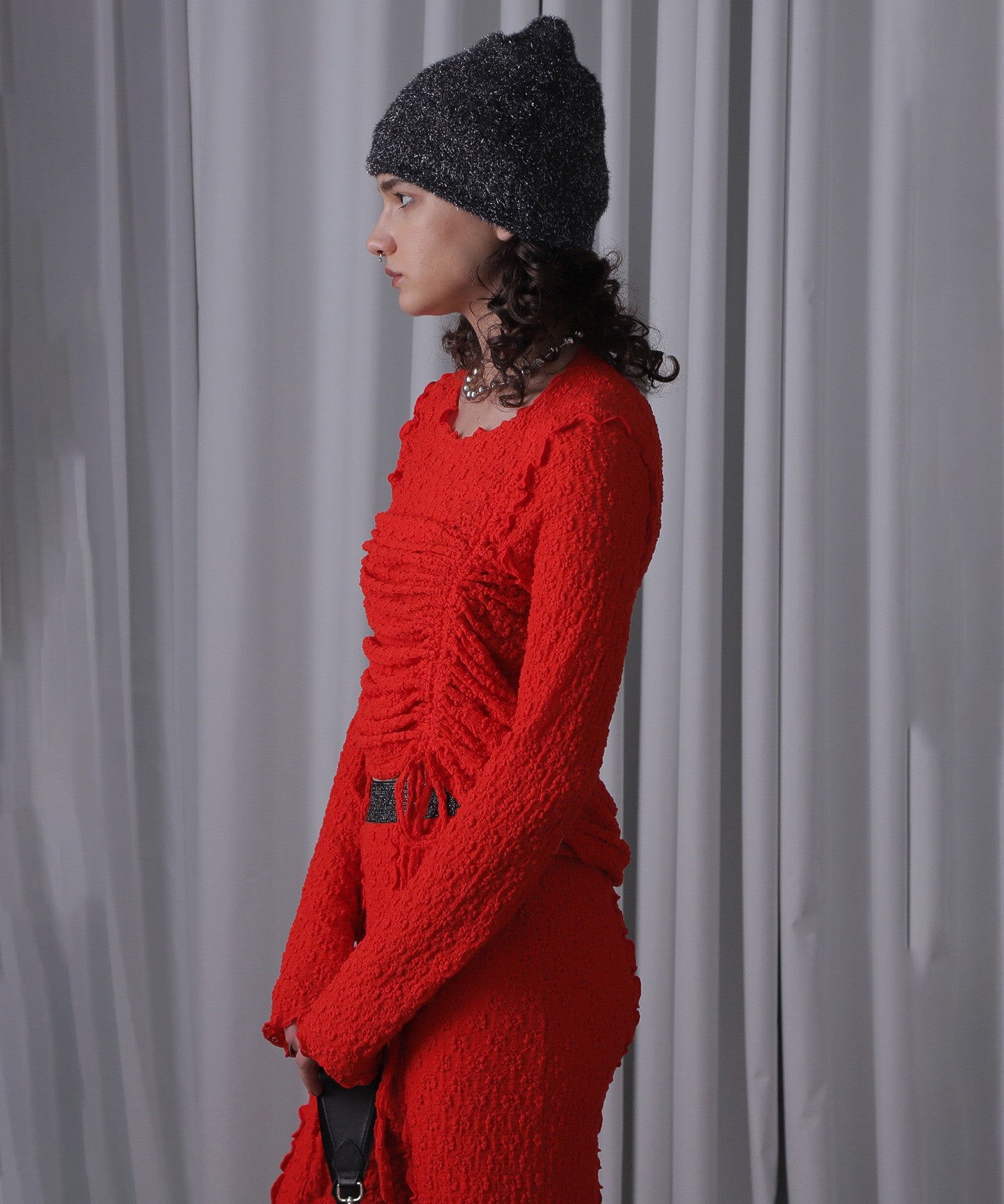 CREOLME/シャーリングフラワートップス