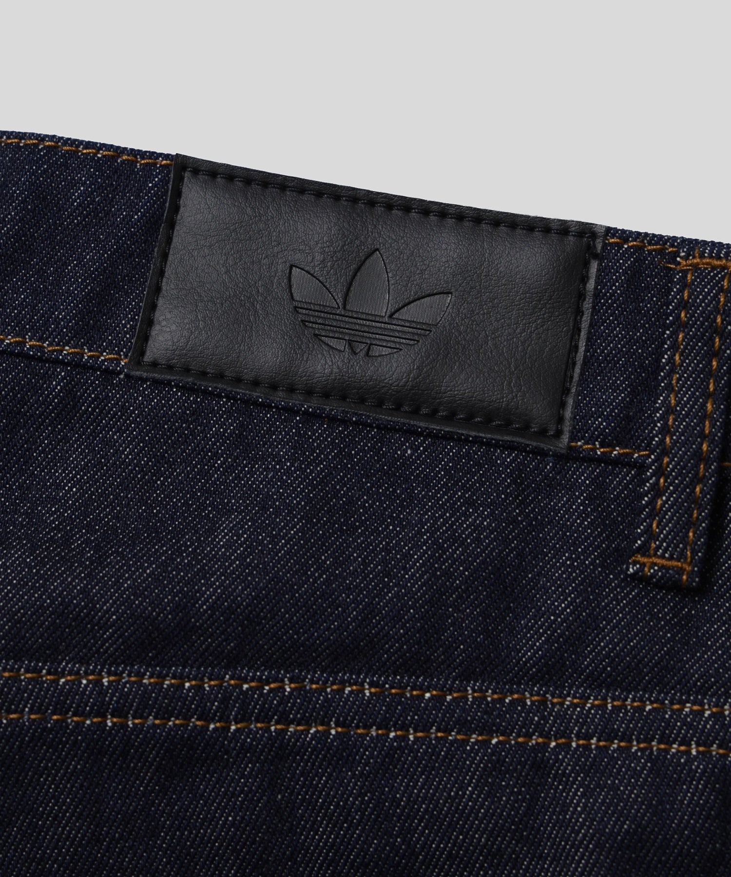 adidas/アディダス/FIREBIRD ADICOLOR RAW DENIM SHORTS VZ530