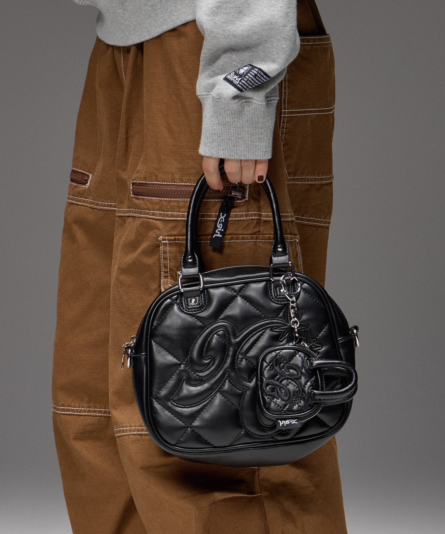 XG LOGO QUILTED BOSTON BAG