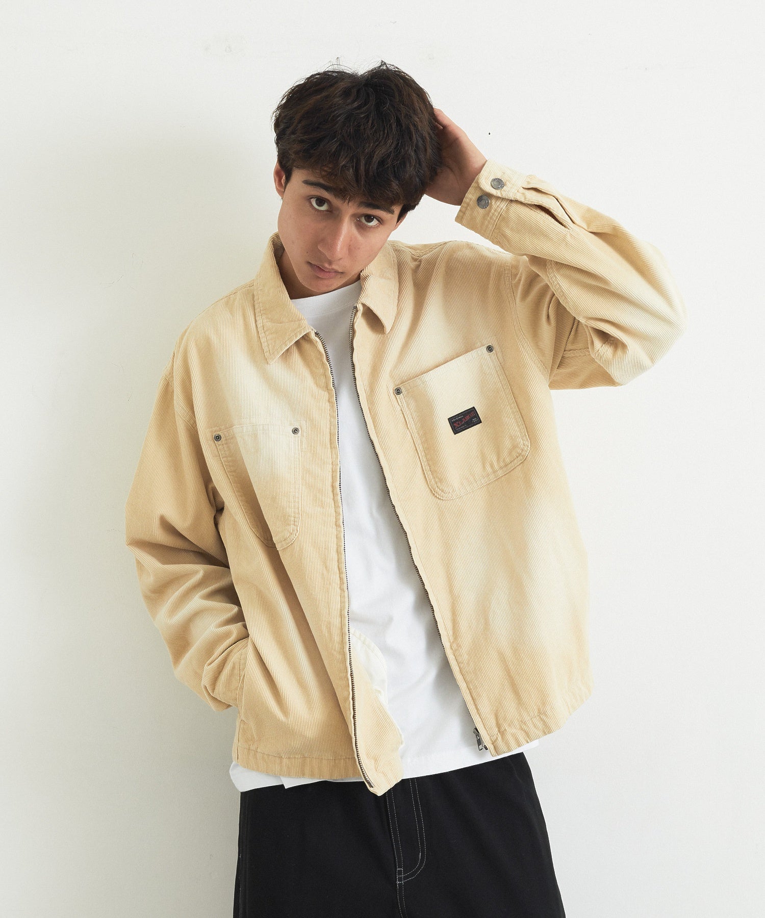 MODEL身長：183cm / 着用サイズ：Lサイズ
