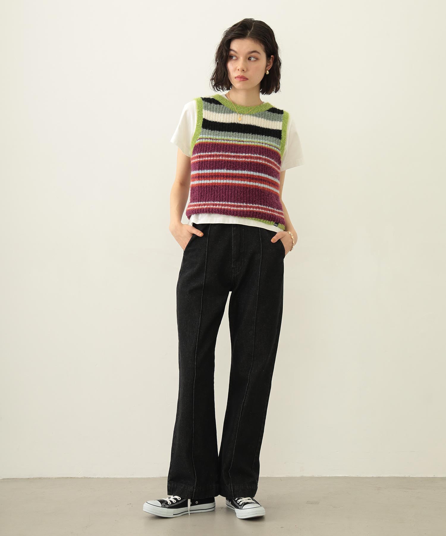 CENTER PLEAT DETAIL DENIM PANTS