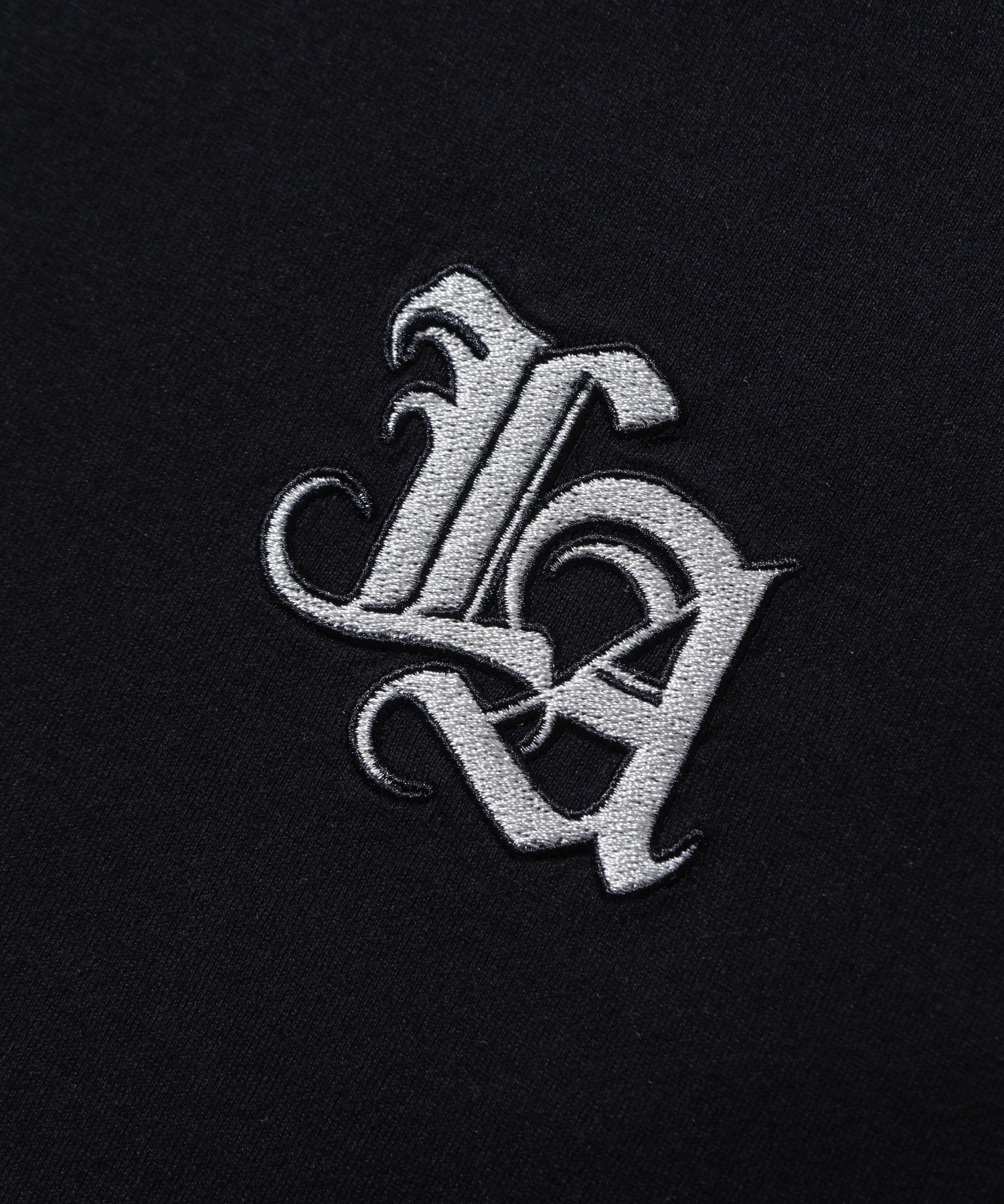 VARSITY S/S TEE