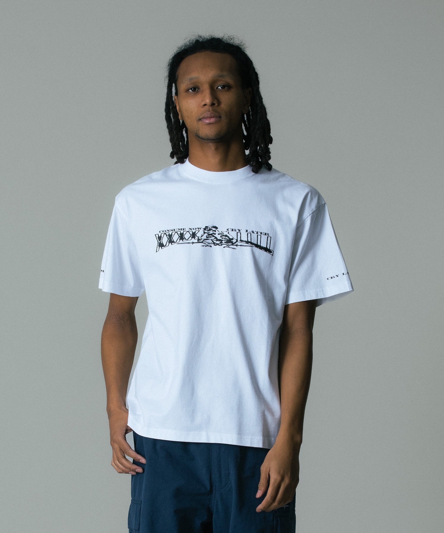 MODEL 身長185cm / 着用サイズ：Lサイズ