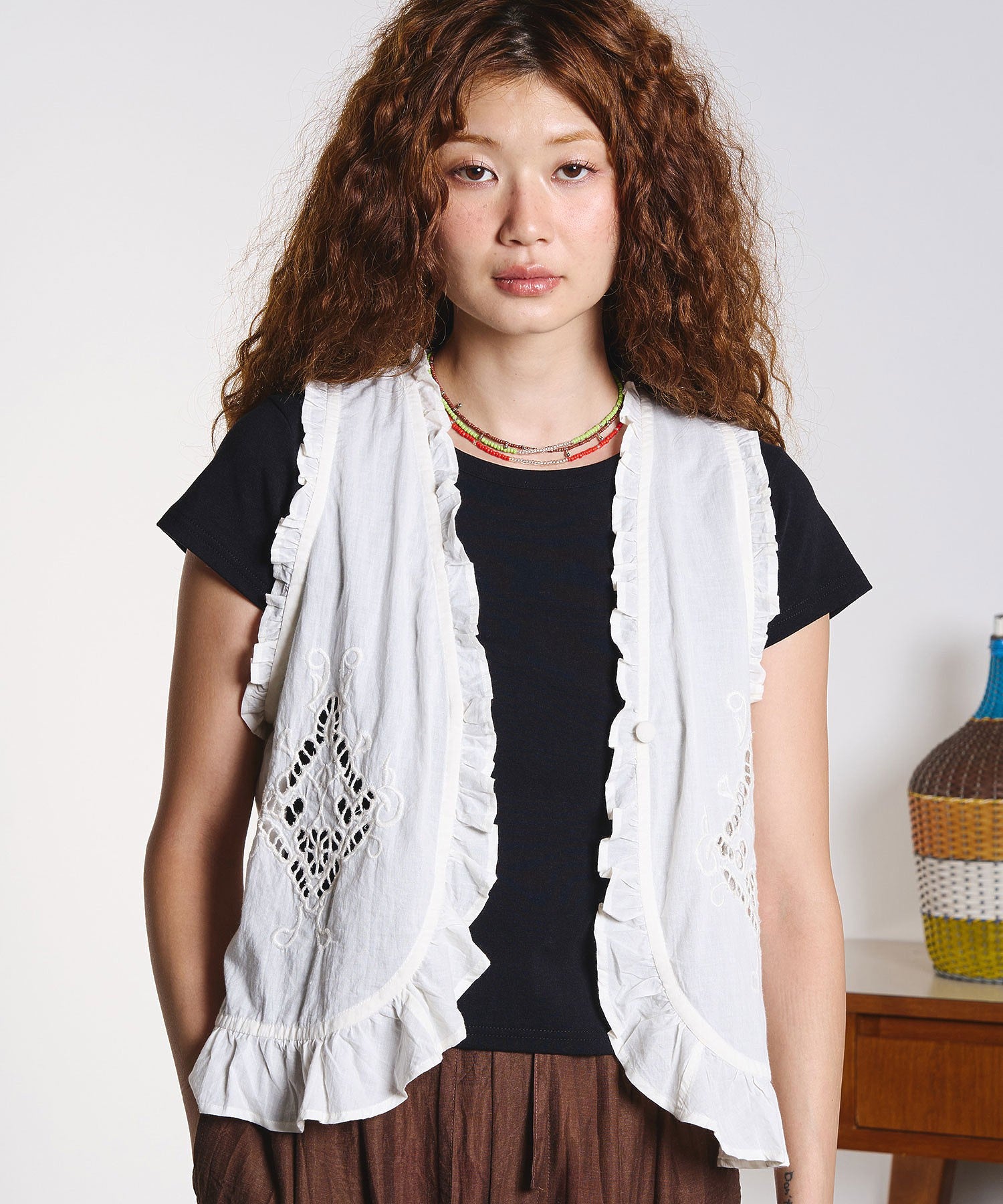HLAADA for ROSEBUD/SCHIFFLI EMBROIDERY VEST