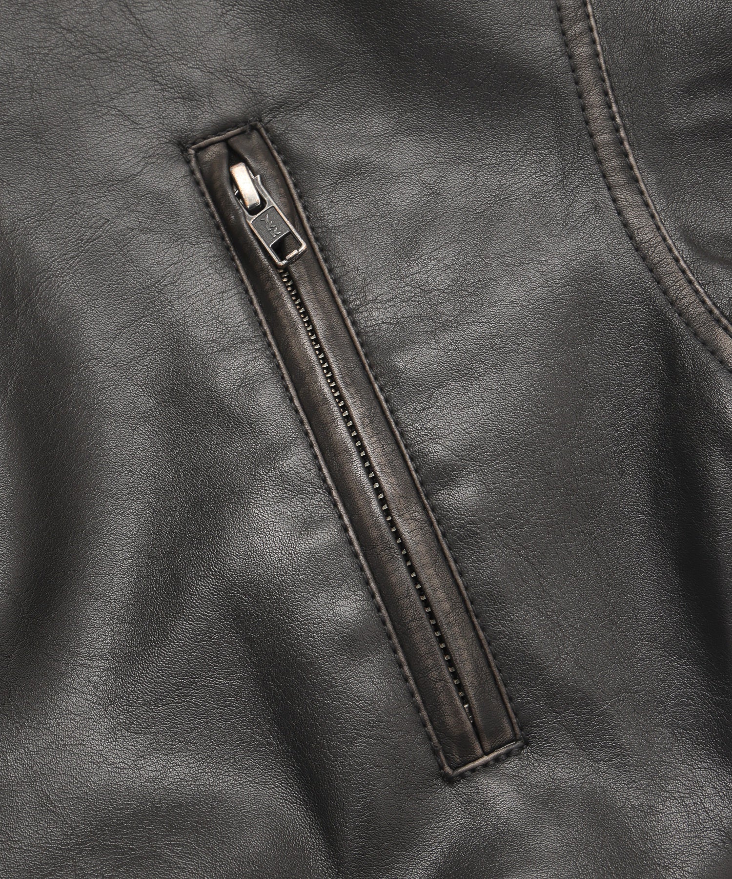 DISTRESSED FAUX LEATHER COMPACT BLOUSON